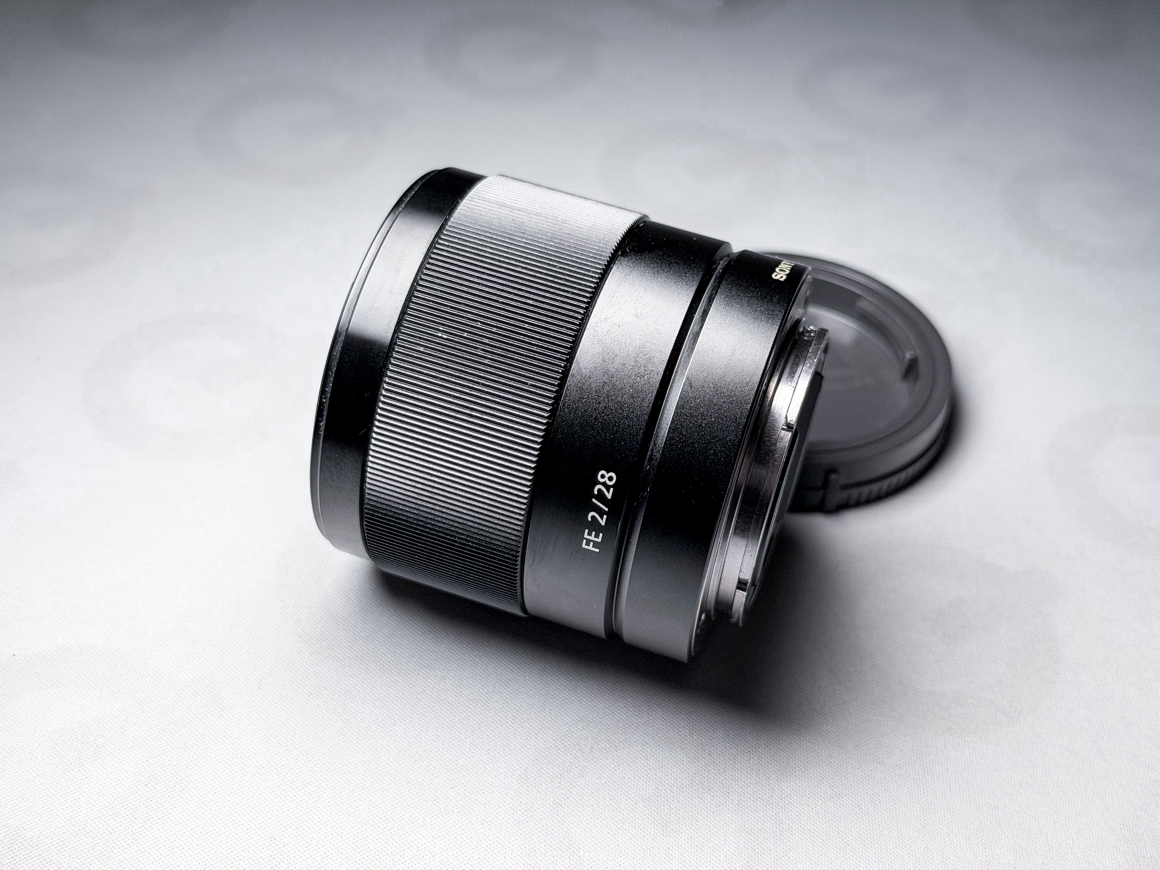 Sony 28mm f/2.0 FE Lens - 1 Year Warranty, Excellent