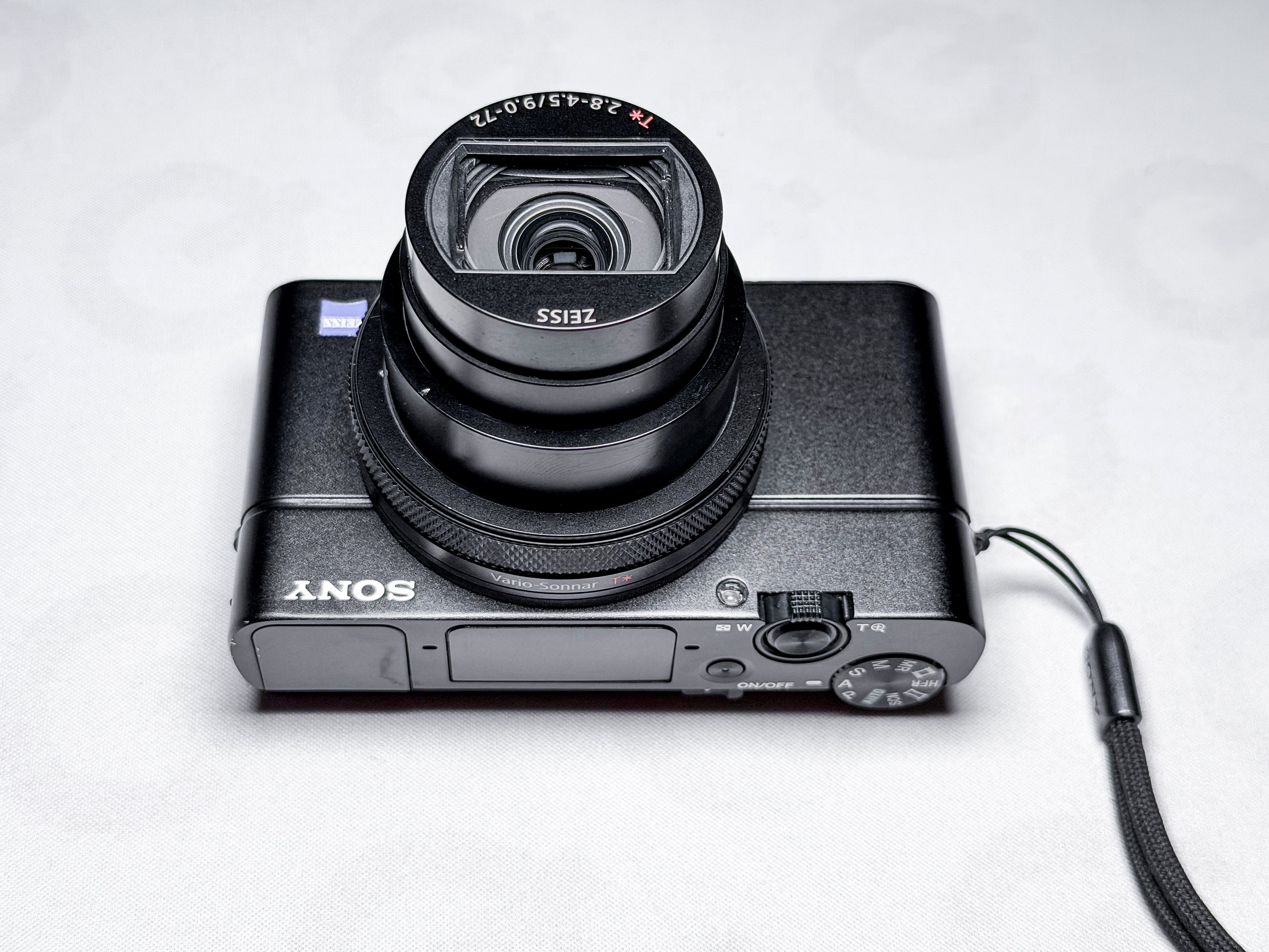 Sony RX100 VII 7 Cyber-shot - 1 Year Warranty, Mint with Box DSC-RX100 VII