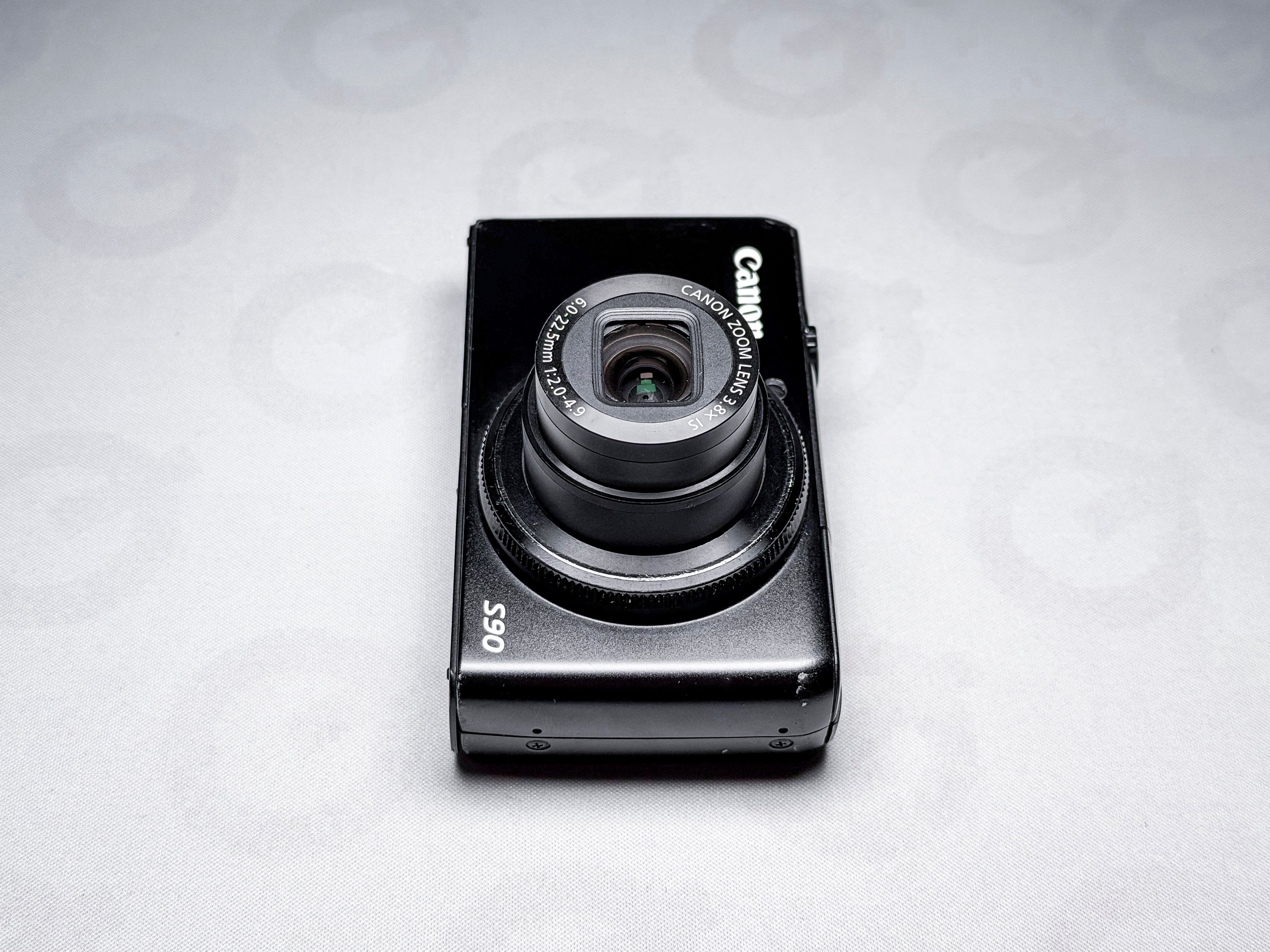 Canon S90 CCD Compact Camera - 1 Year Warranty, Perfectly Working