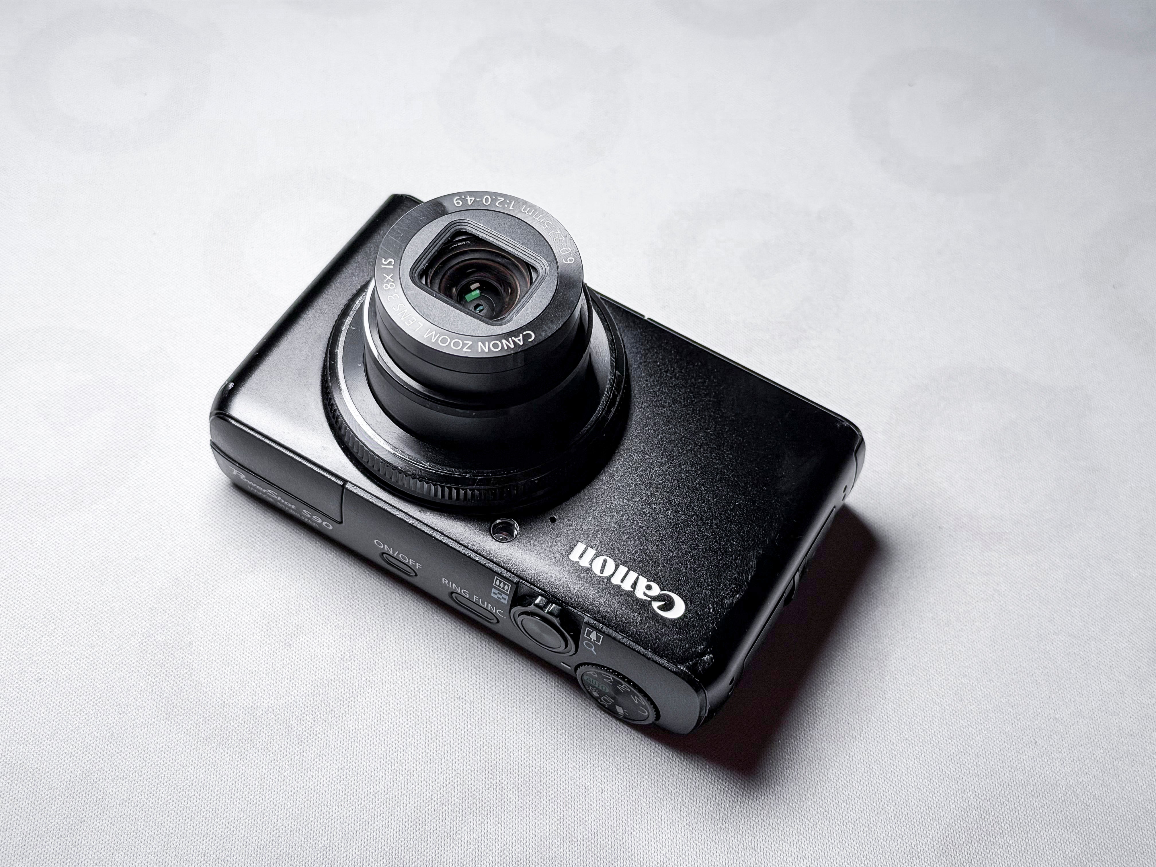 Canon S90 CCD Compact Camera - 1 Year Warranty, Perfectly Working