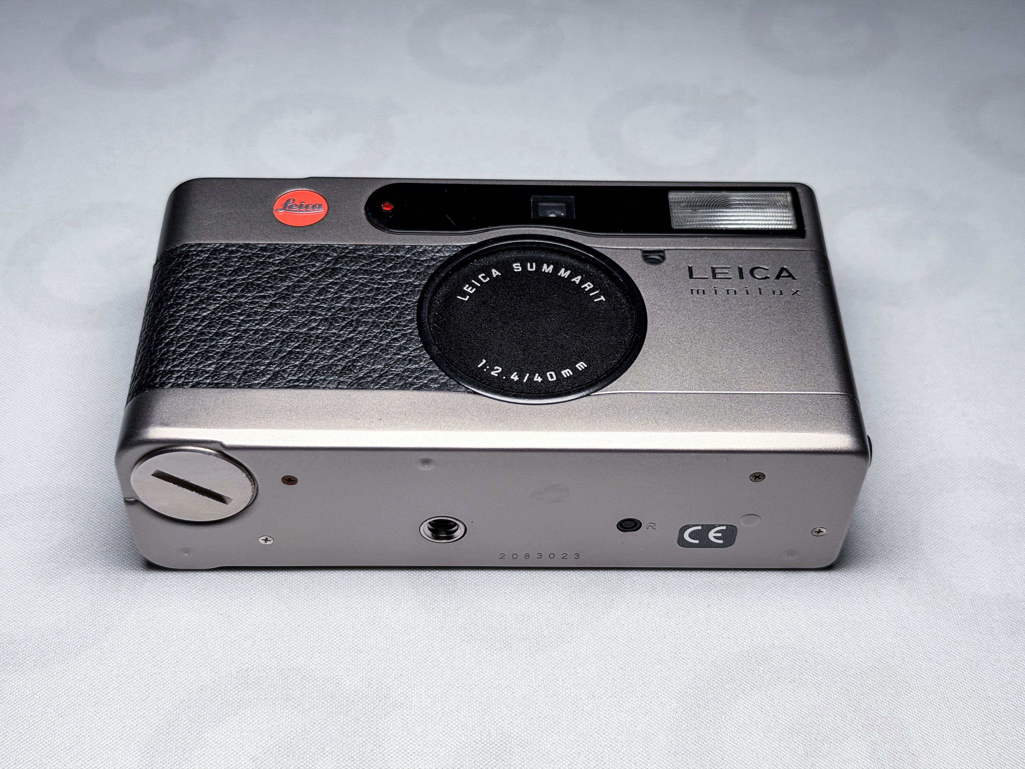 Leica Minilux 40mm f/2.4 35mm Film Camera - Film Tested, Excellent