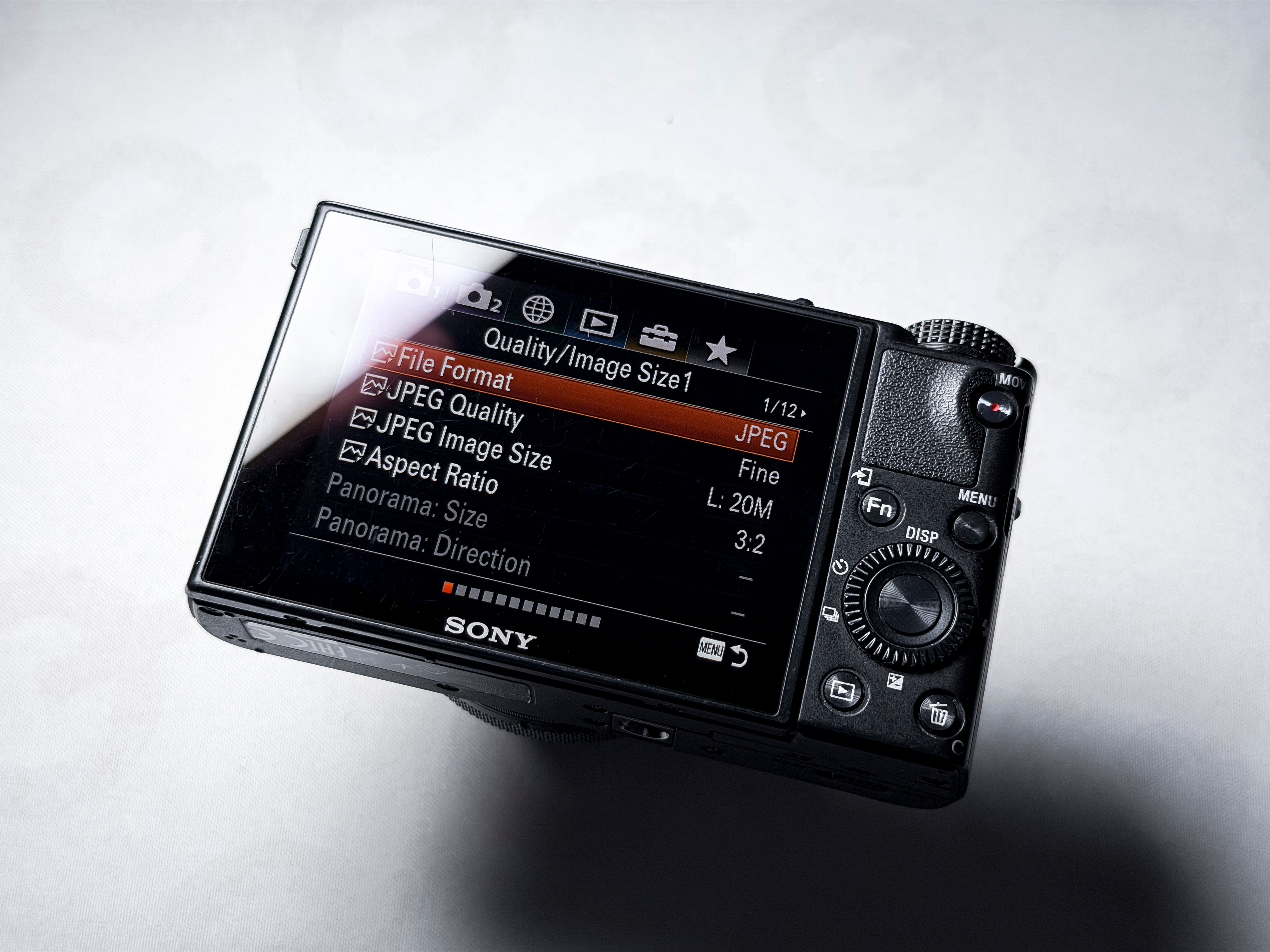 Sony RX100 VI Cyber-shot - Working, Flash Error
