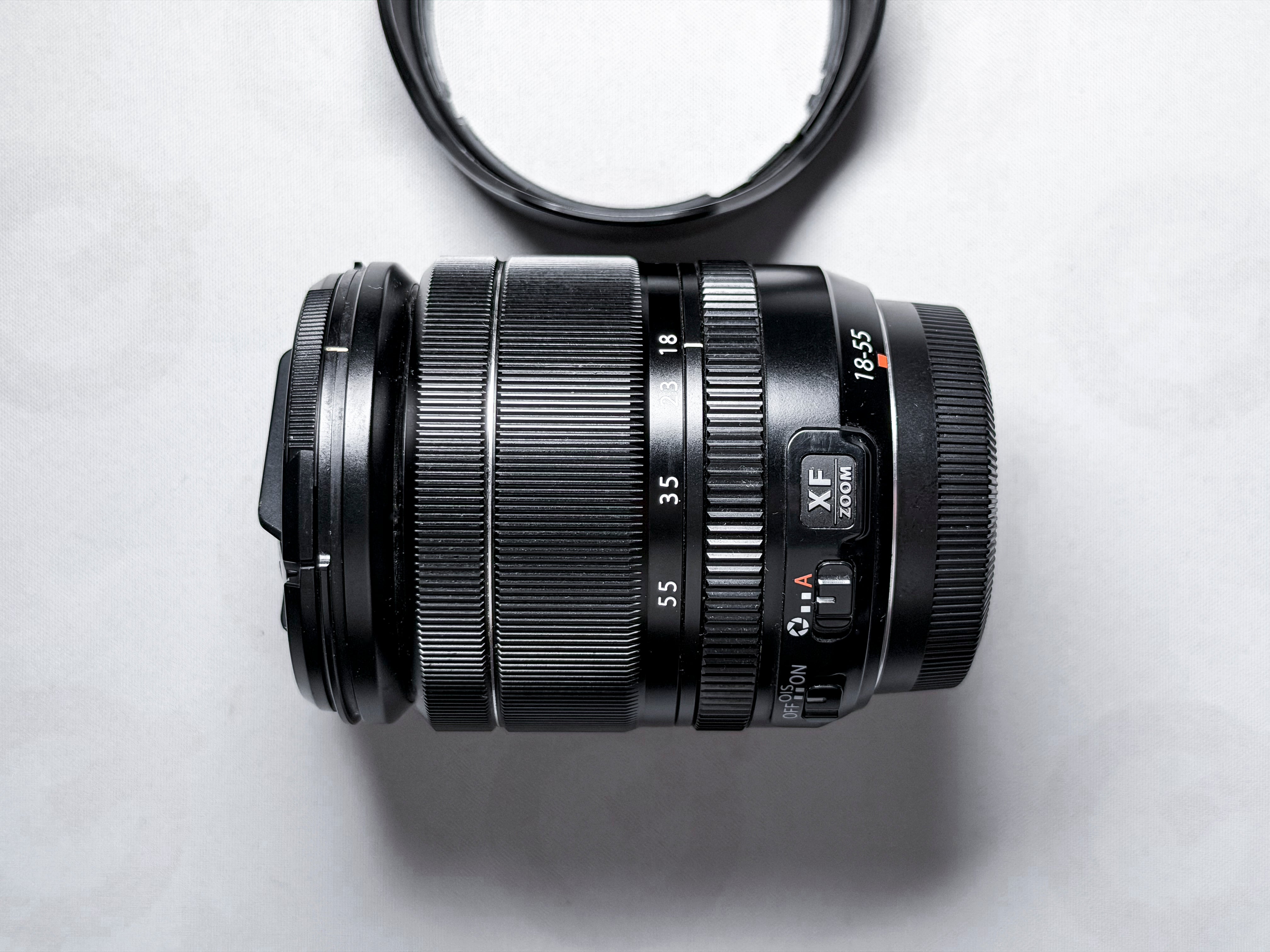 Fujifilm XF 18-55mm f/2.8-4 R OIS Lens - 1 Year Warranty, Near Mint, Fuji