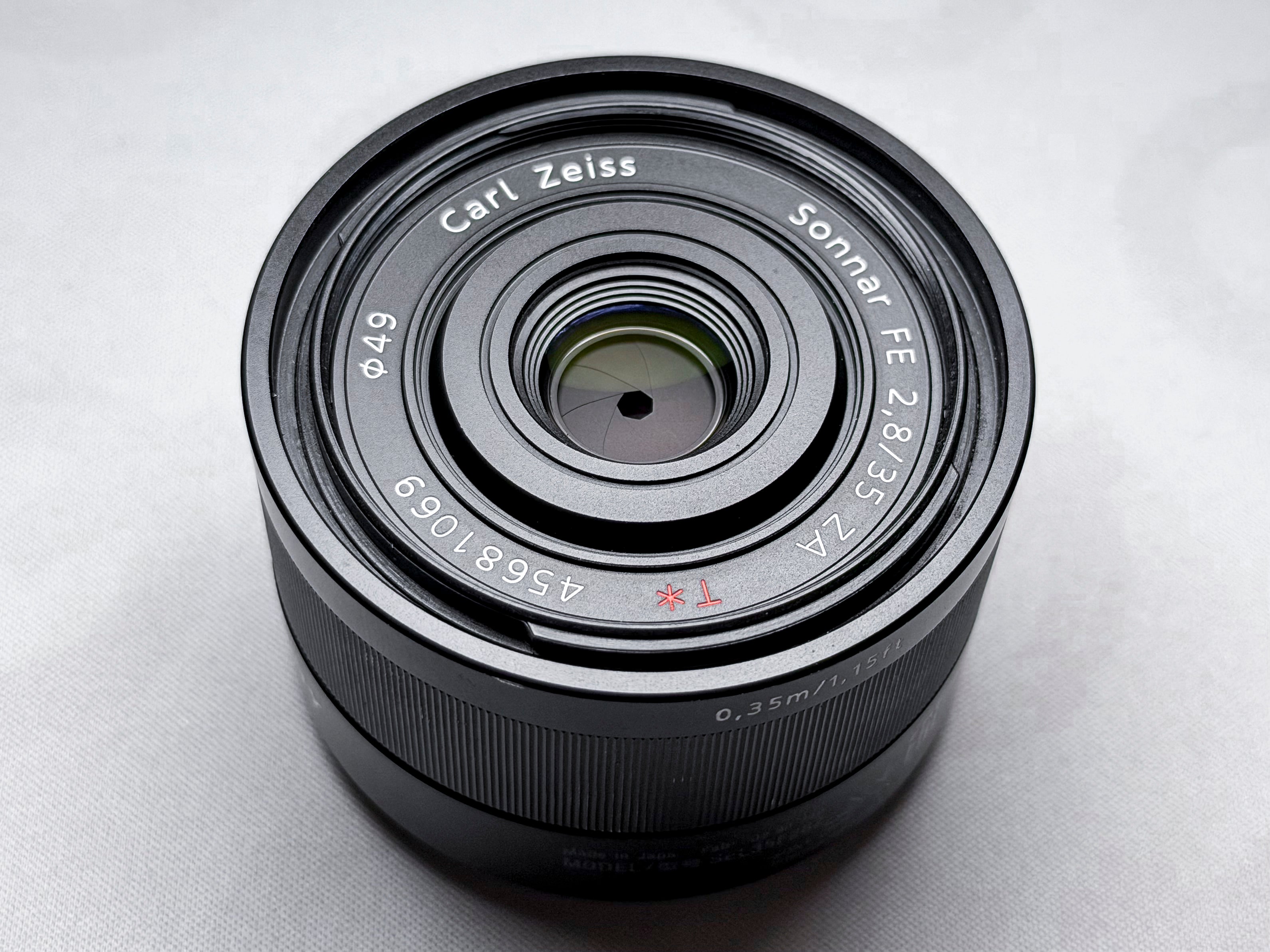 Sony Zeiss Sonnar 35mm f/2.8 FE ZA Lens for Mirrorless - 1 Year Warranty, Exc.