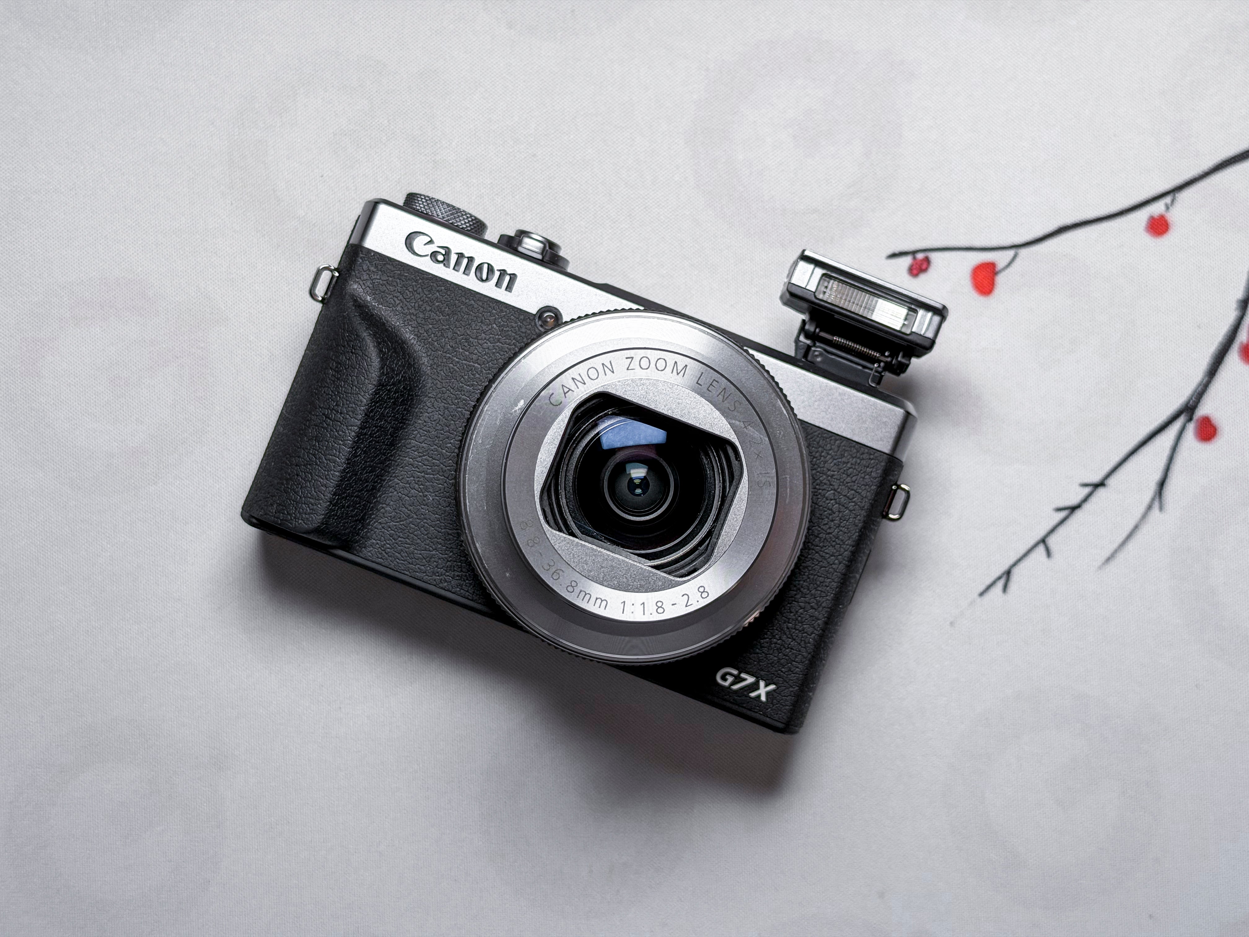 Canon G7X Mark iii 3 Powershot  Compact Camera - 1 Year Warranty, Excellent G7 X