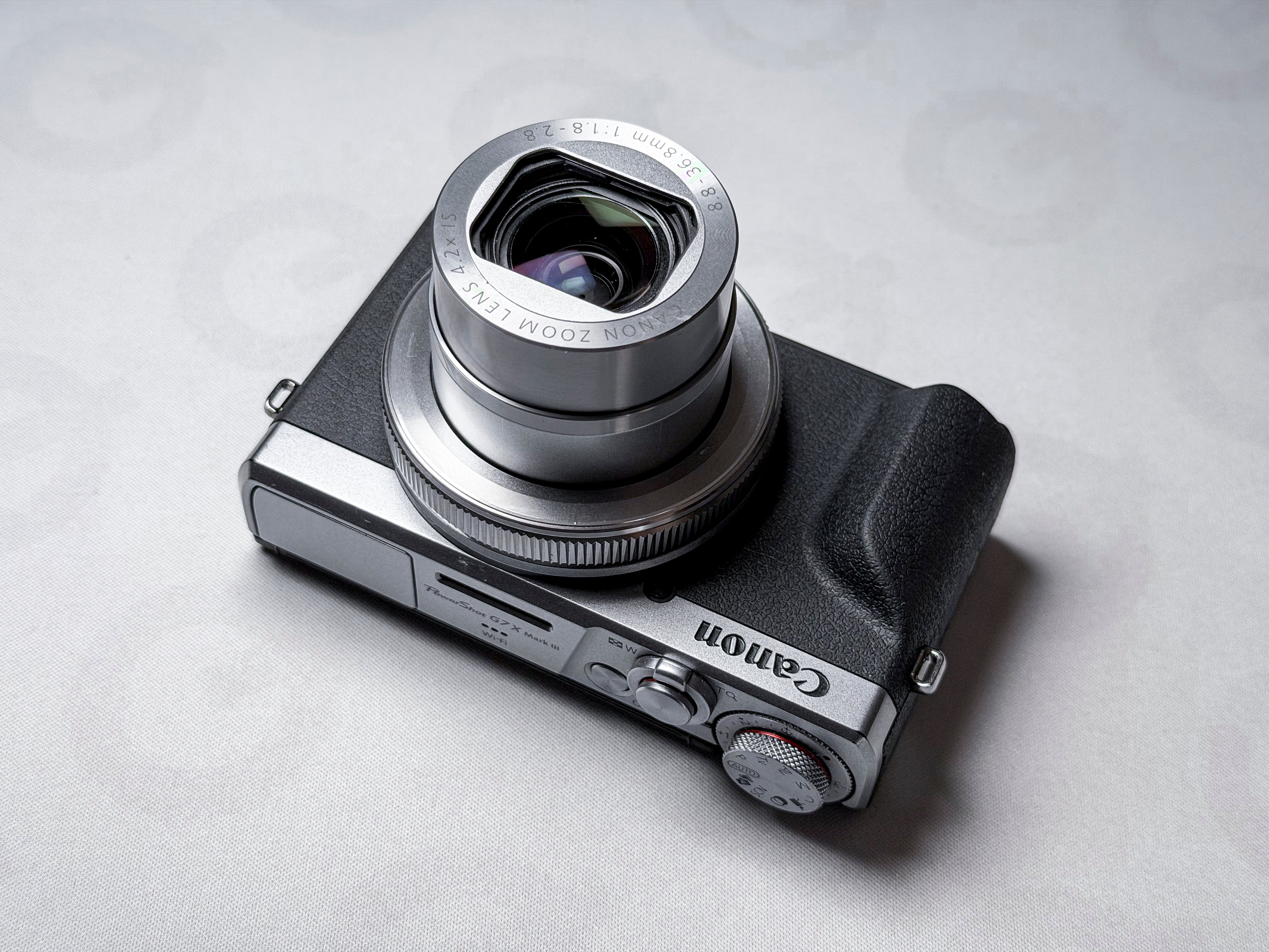 Canon G7X Mark iii 3 Powershot  Compact Camera - 1 Year Warranty, Excellent G7 X