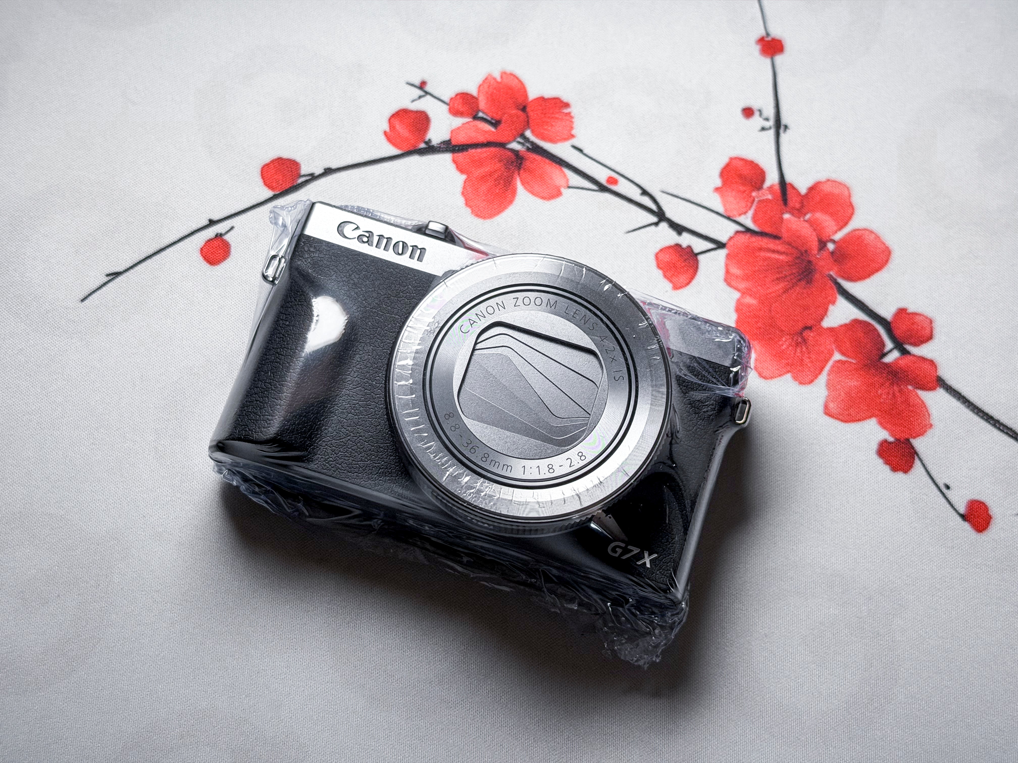 Canon G7X Mark iii 3 Powershot  Compact Camera - 1 Year Warranty, Excellent G7 X