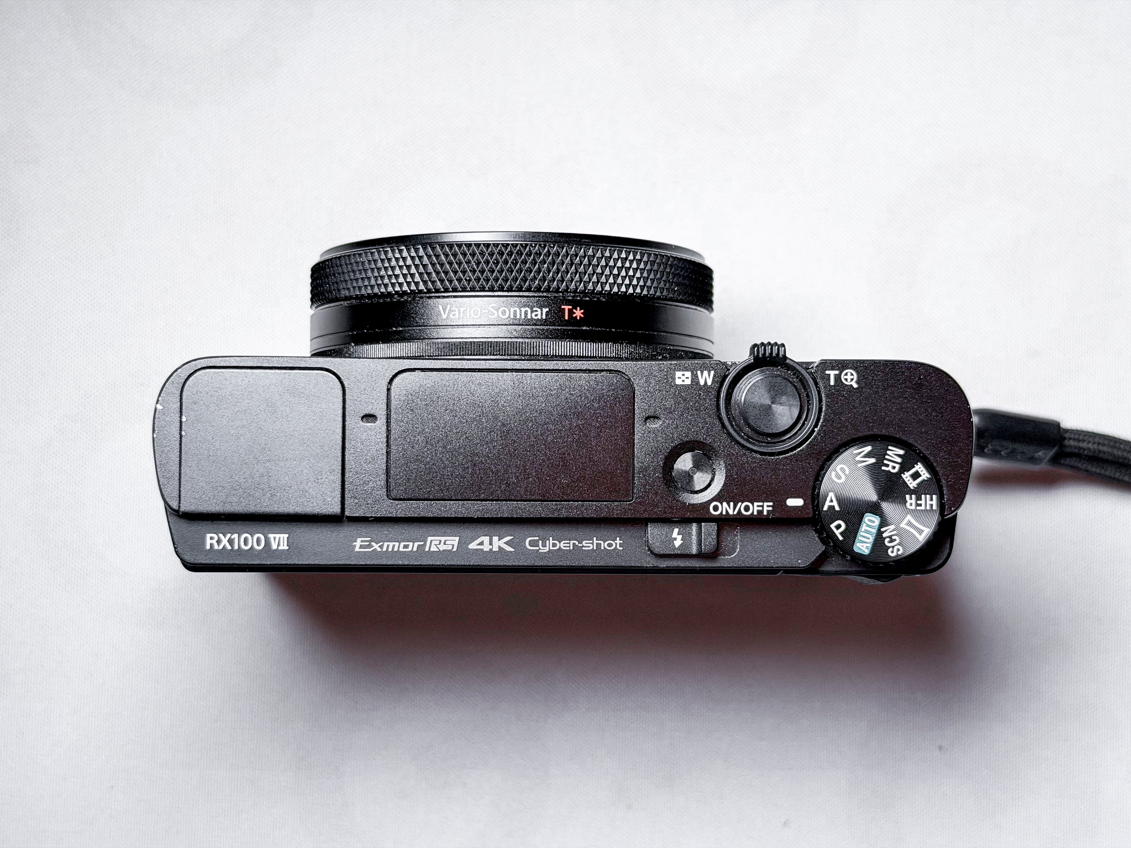 Sony RX100 VII 7 Cyber-shot - 1 Year Warranty, Mint with Box DSC-RX100 VII