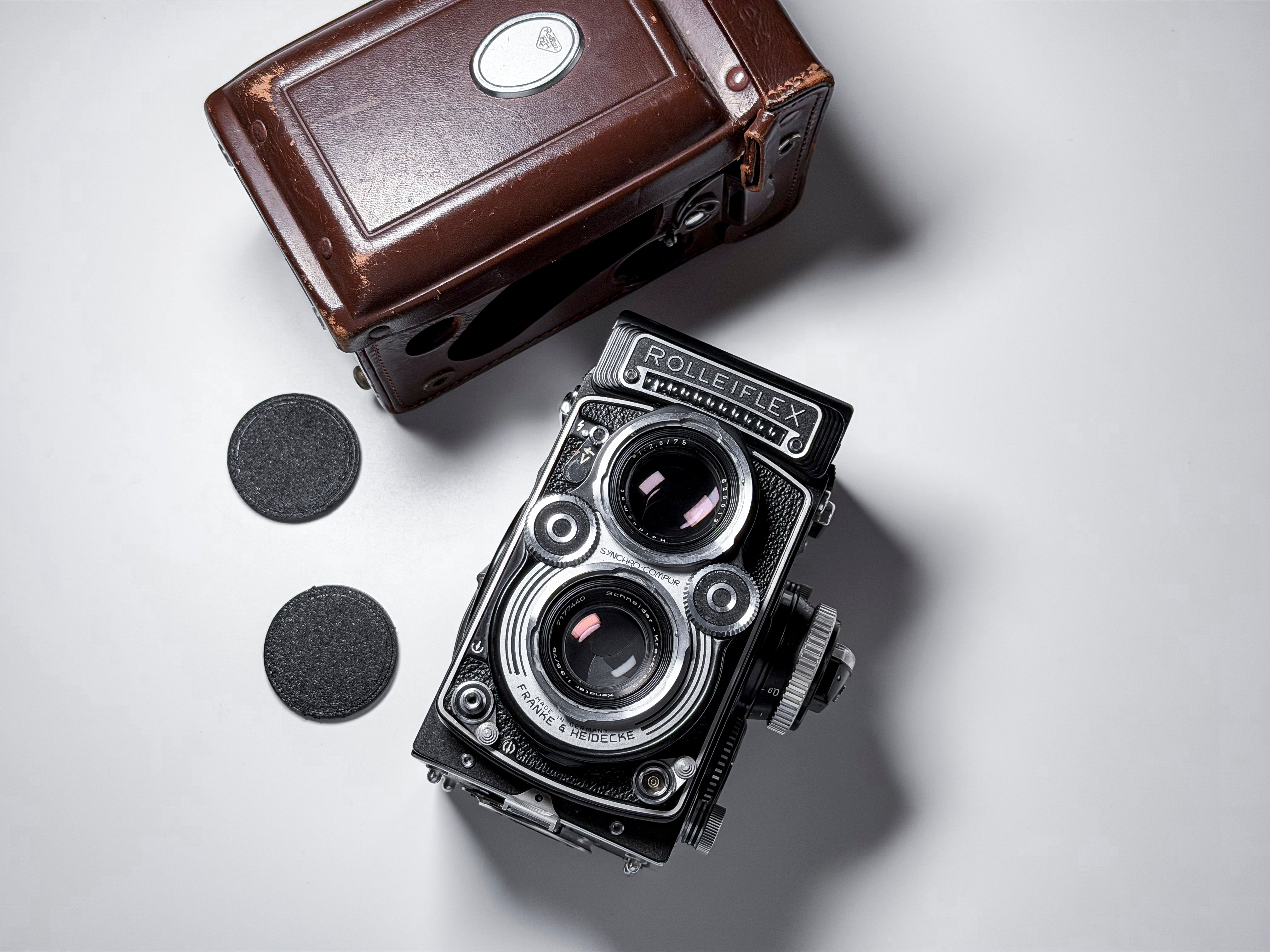 Rolleiflex 3.5F Xenotar 120 Film Camera + Case, Hood - Working, Read Description