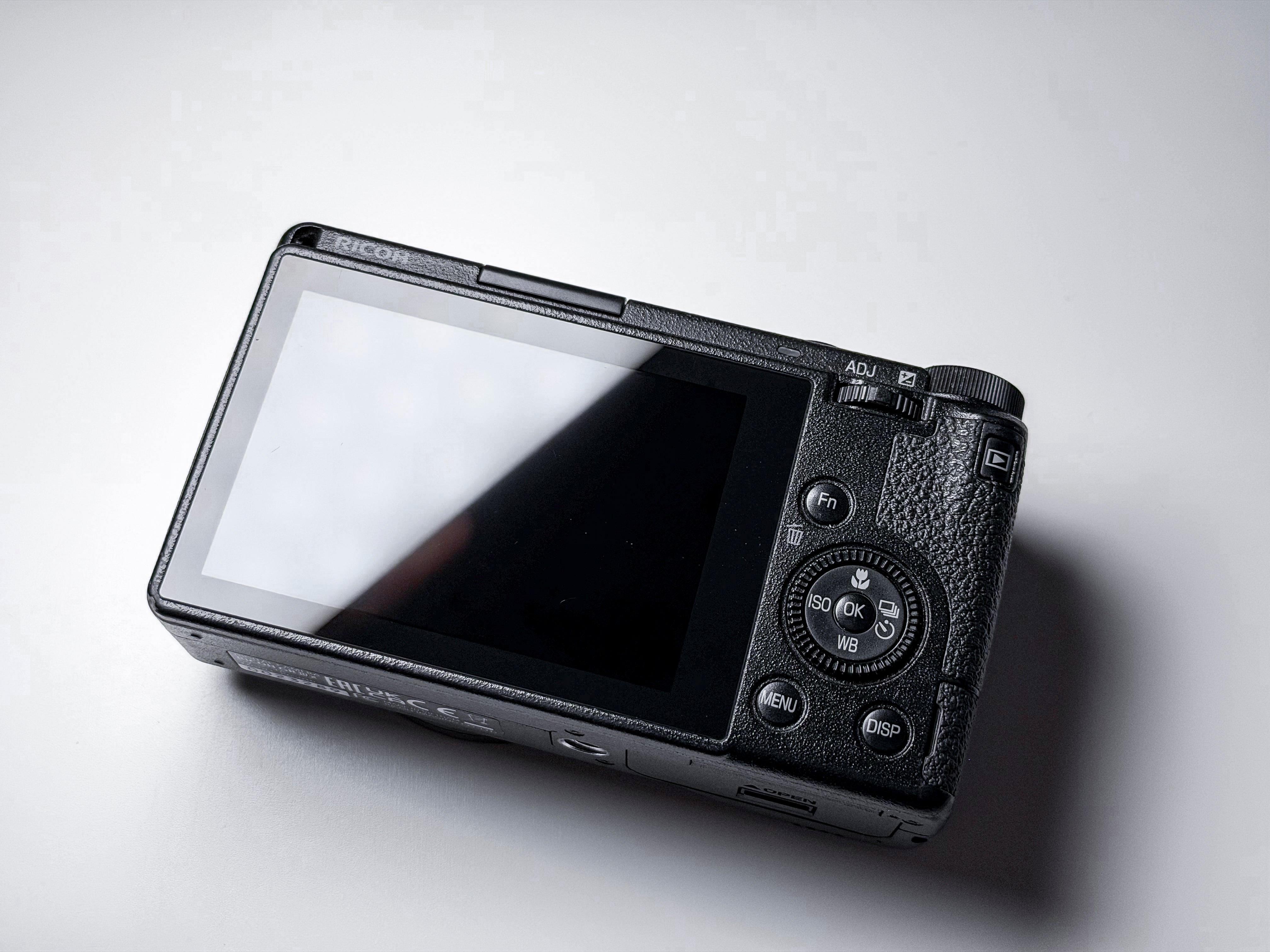 Ricoh GR3x GR IIIx APS-C Compact Camera 24 Mpx- 1 Year Warranty, Excellent