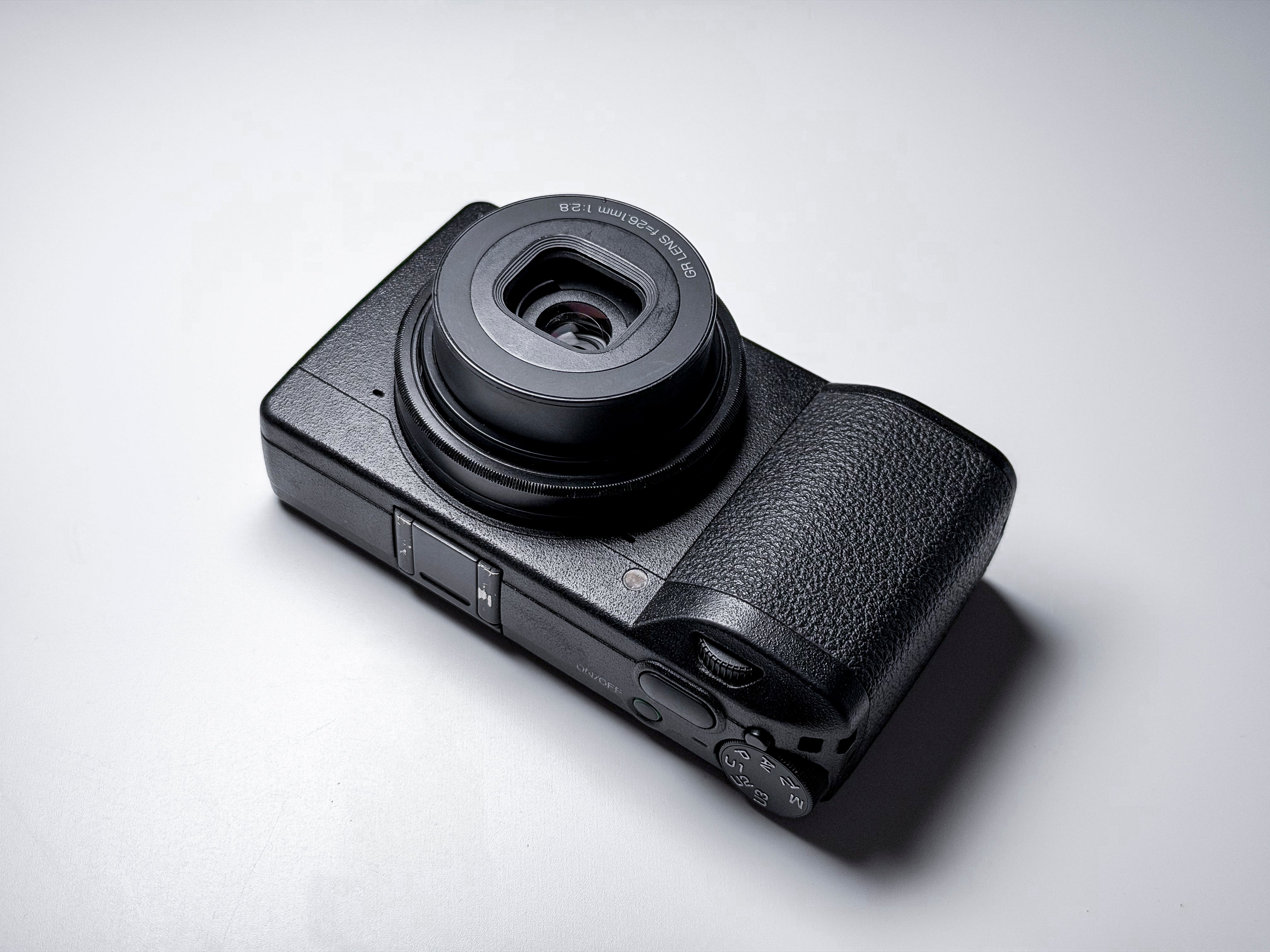 Ricoh GR3x GR IIIx APS-C Compact Camera 24 Mpx- 1 Year Warranty, Excellent