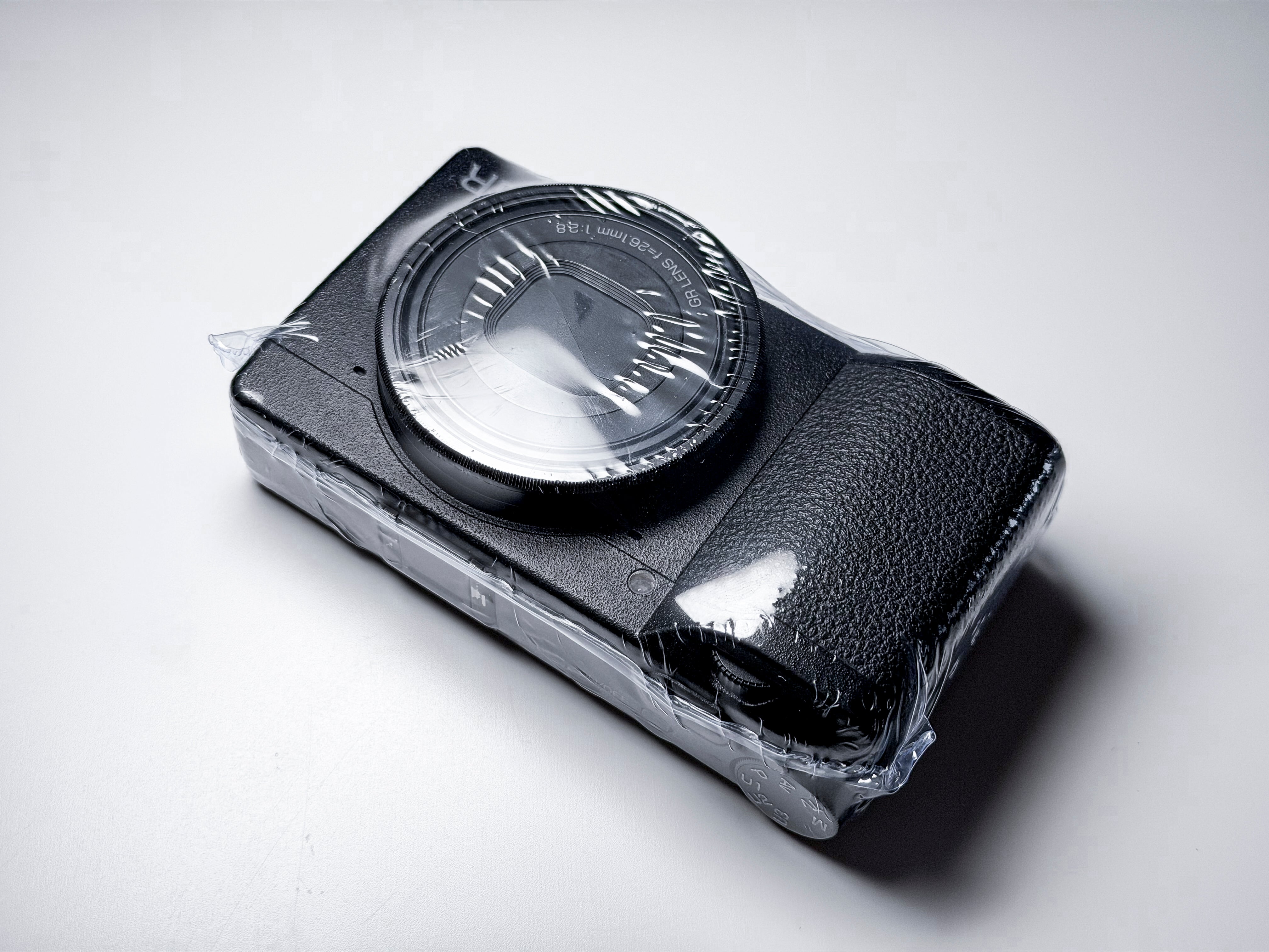 Ricoh GR3x GR IIIx APS-C Compact Camera 24 Mpx- 1 Year Warranty, Excellent