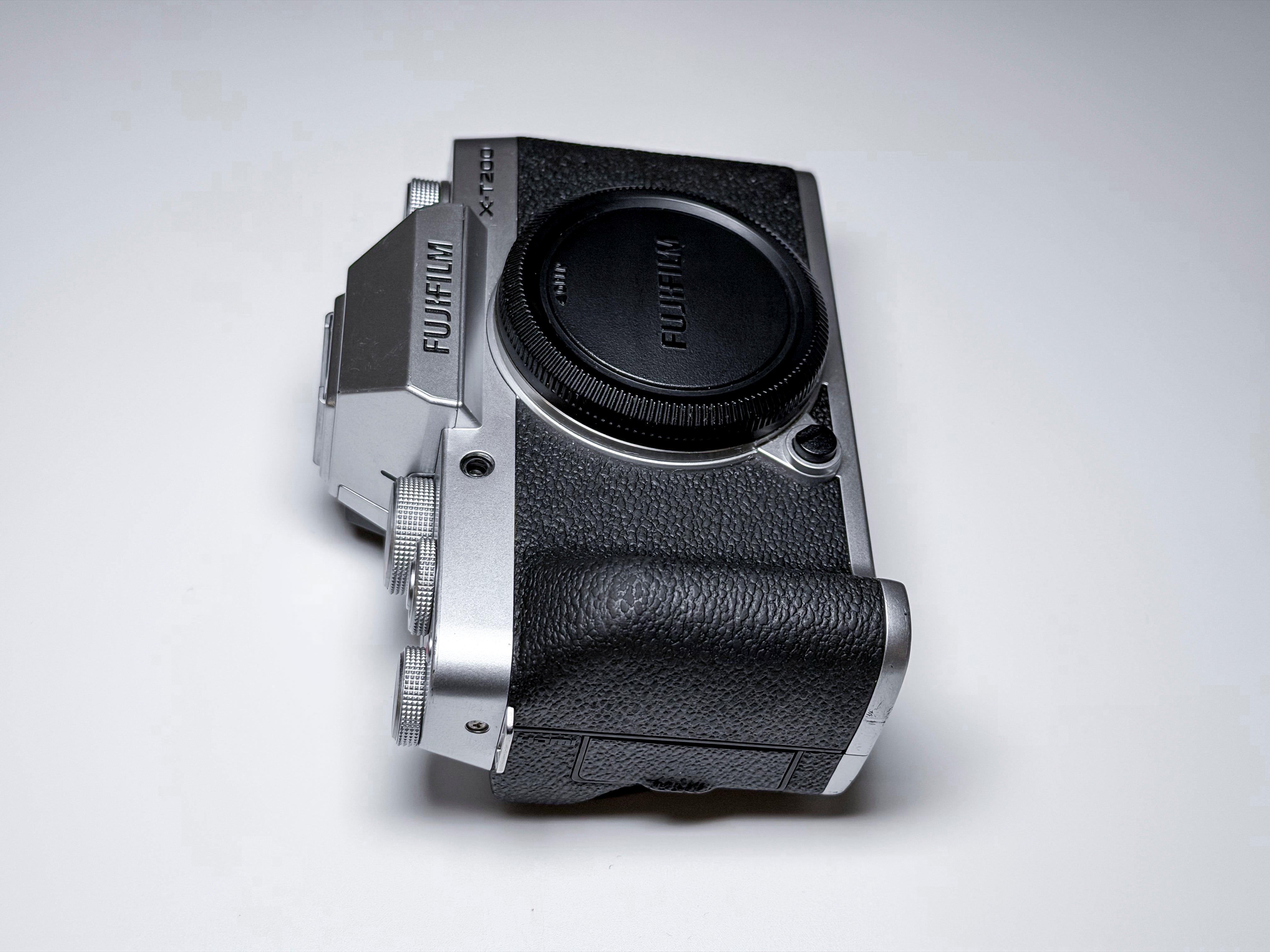 Fujifilm X-T200 APS-C Mirrorless - 1 Year Warranty, Perfectly Working Fuji XT200