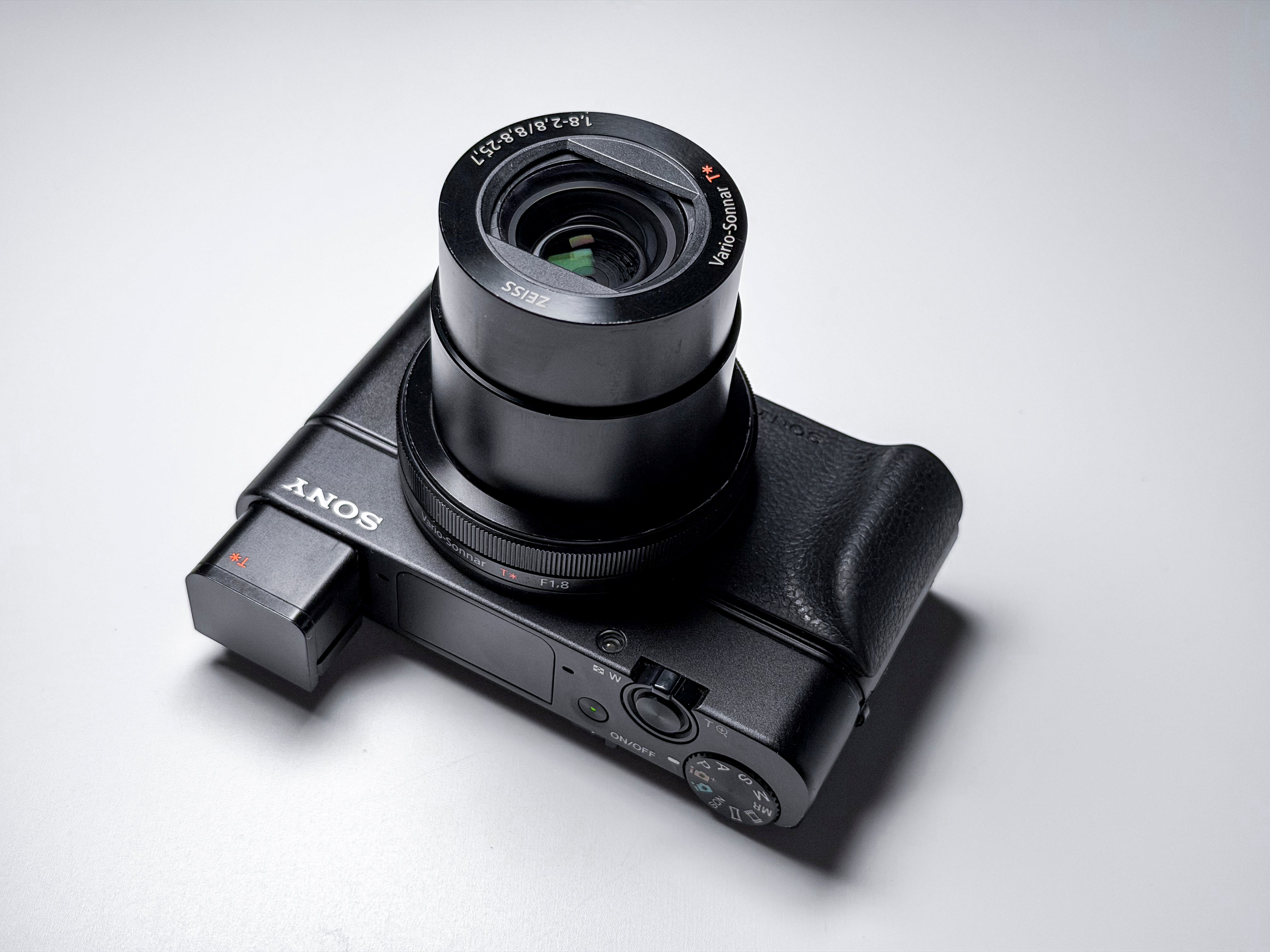 Sony RX100 III Mark 3 Cyber-shot 20,1 Mpx -  1 Year Warranty Excellent RX 100 M3
