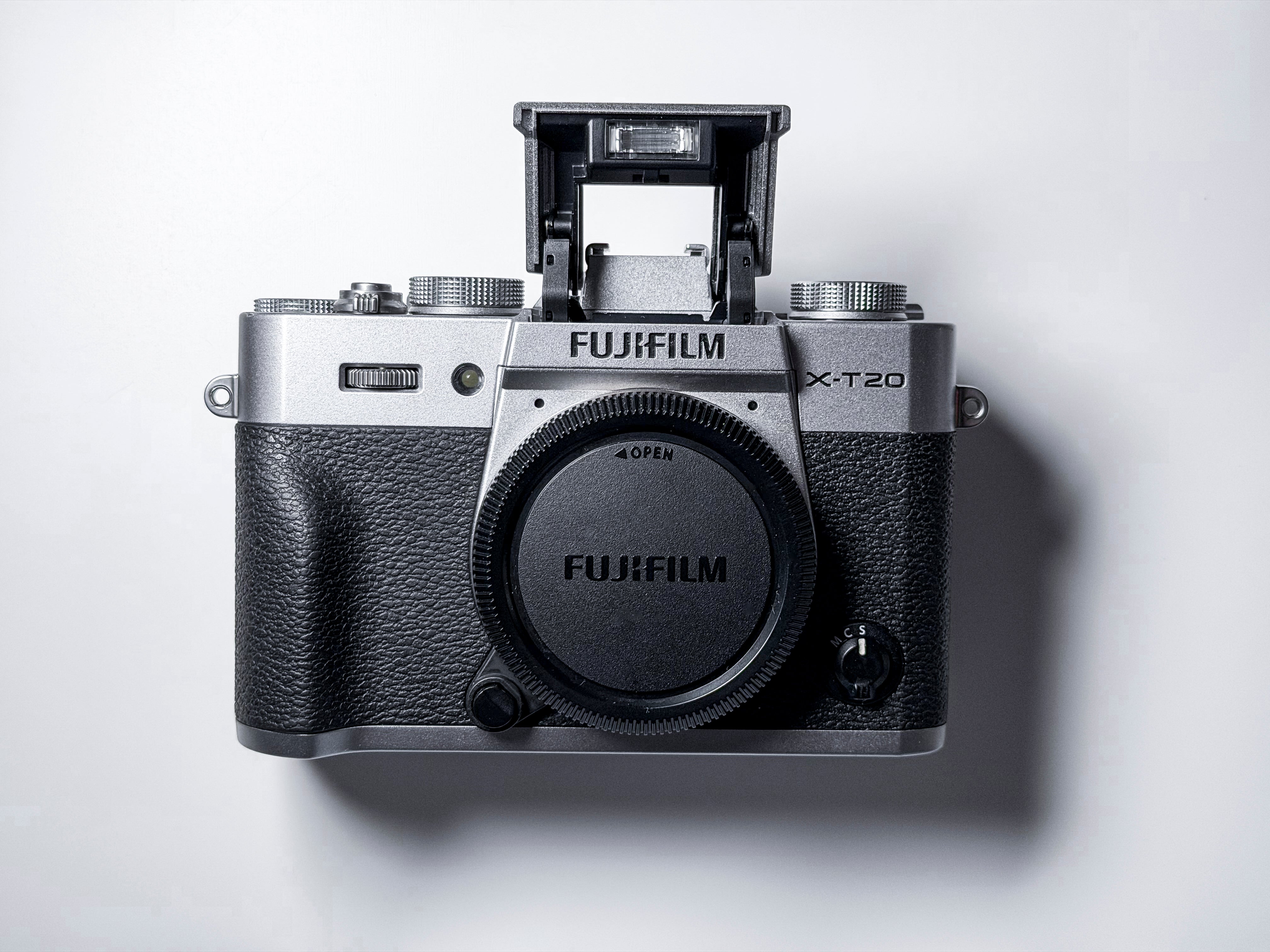 Fujifilm X-T20 Mirrorless APS-C 4K Video - 1 Year Warranty, Excellent Fuji XT20