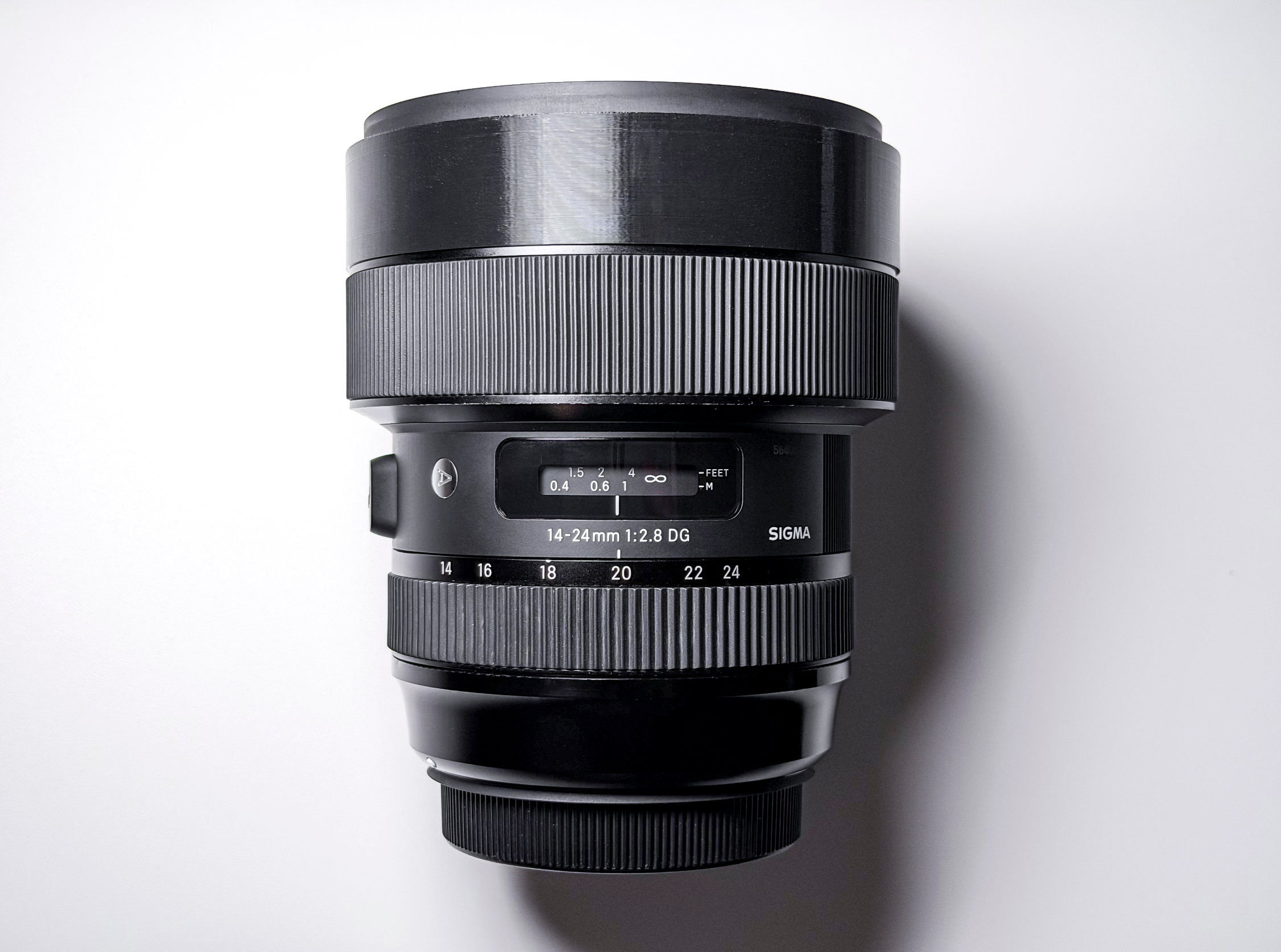 Sigma 14-24mm f/2.8 ART Canon EF Lens + Hoodless Mod - Excellent 1 Year Warranty
