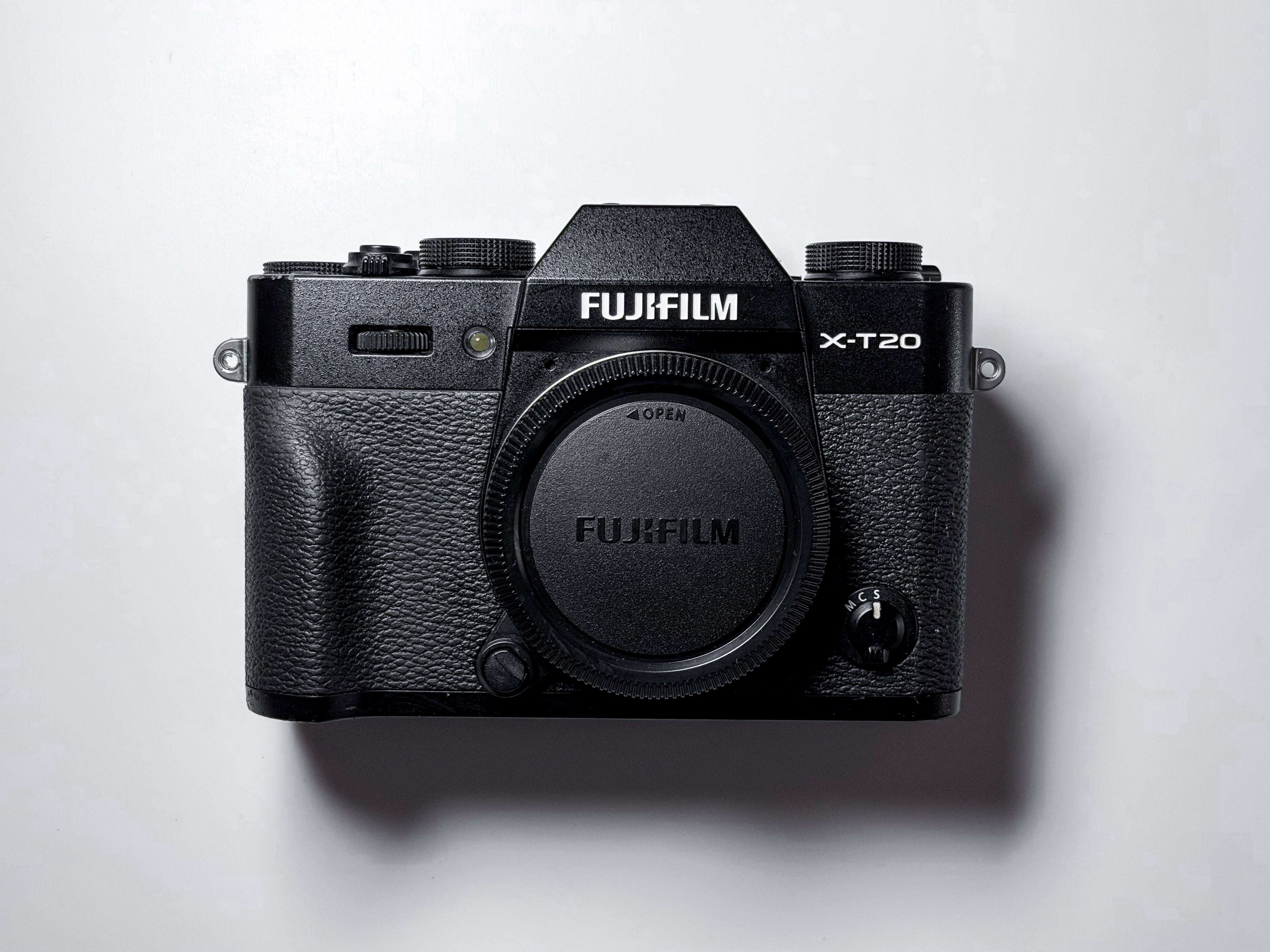 Fujifilm X-T20 Mirrorless 4K Video APS-C Fuji XT20 - 1 Year Warr