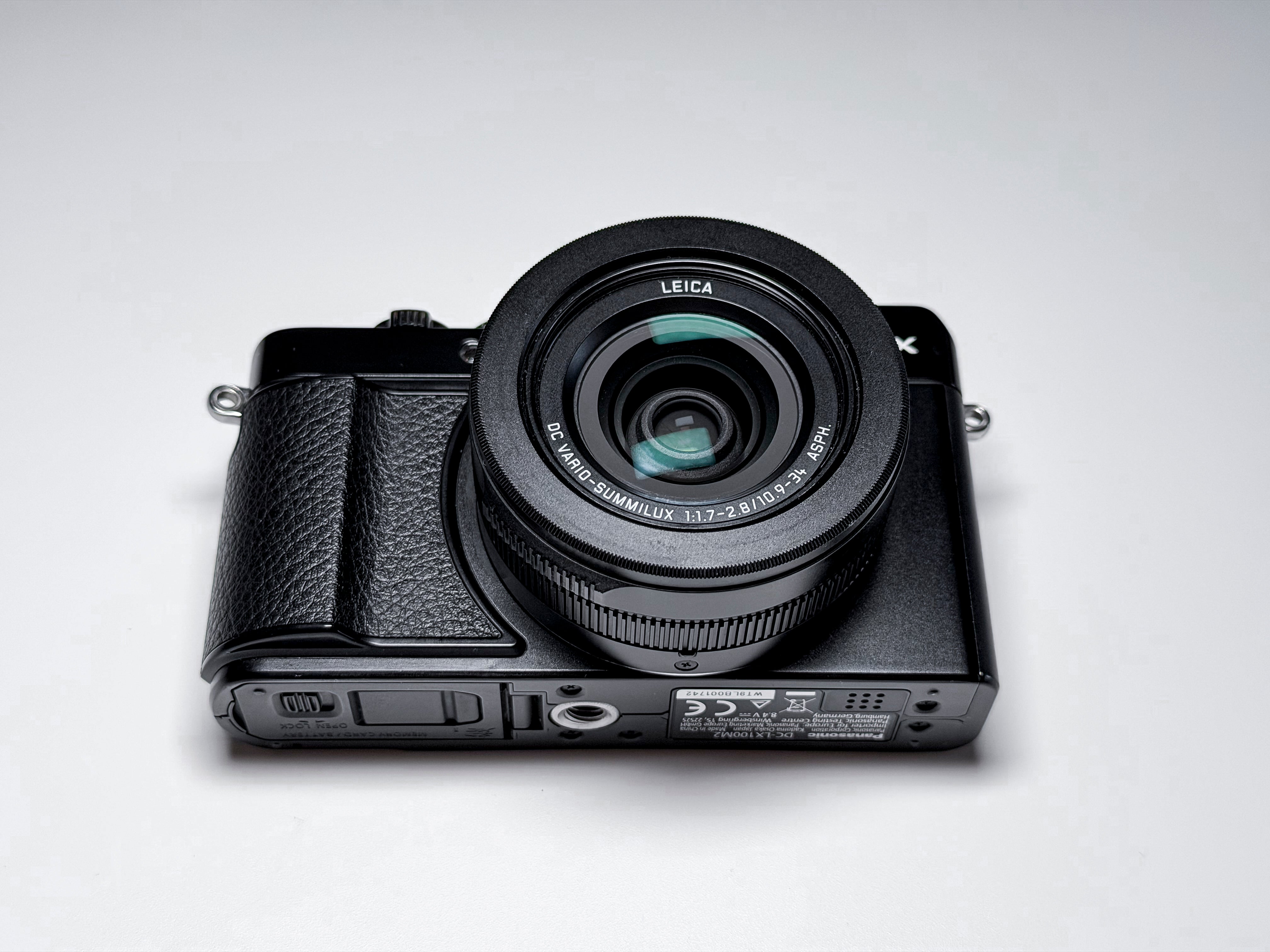 Panasonic Lumix LX100 II Leica Lens MFT Sensor 4K - 1 Year Warranty