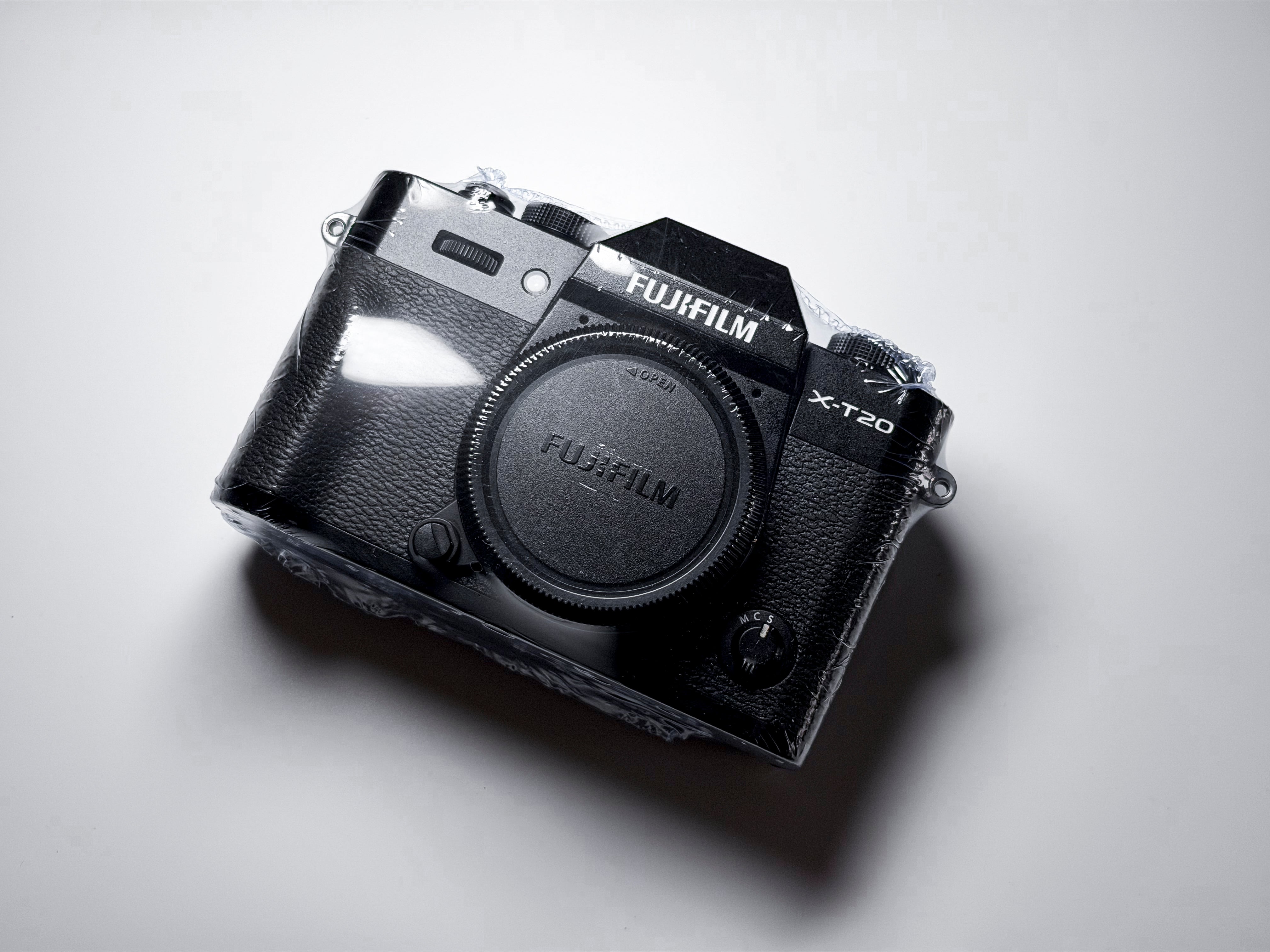 Fujifilm X-T20 Mirrorless 4K Video APS-C Fuji XT20 - 1 Year Warr