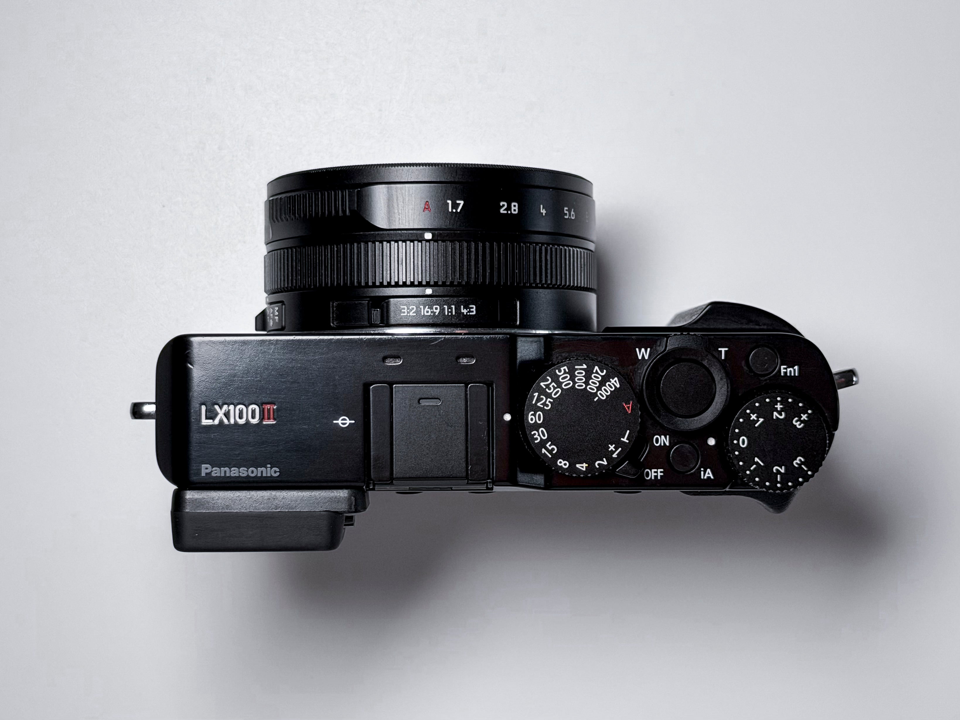 Panasonic Lumix LX100 II Leica Lens MFT Sensor 4K - 1 Year Warranty