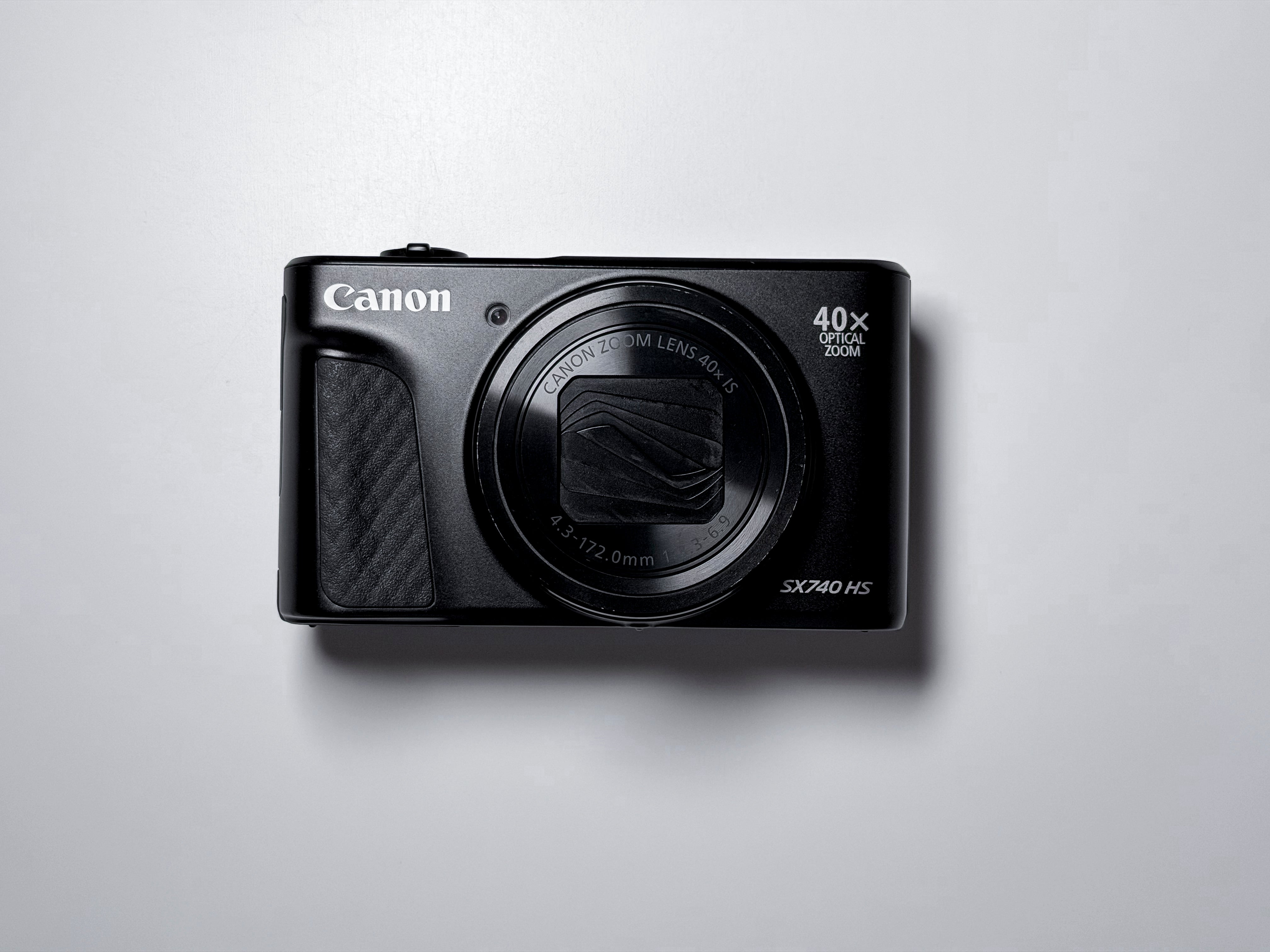 Canon SX740 HS Powershot 40x Zoom - Near Mint, 1 Year Warranty SX 740 With Box