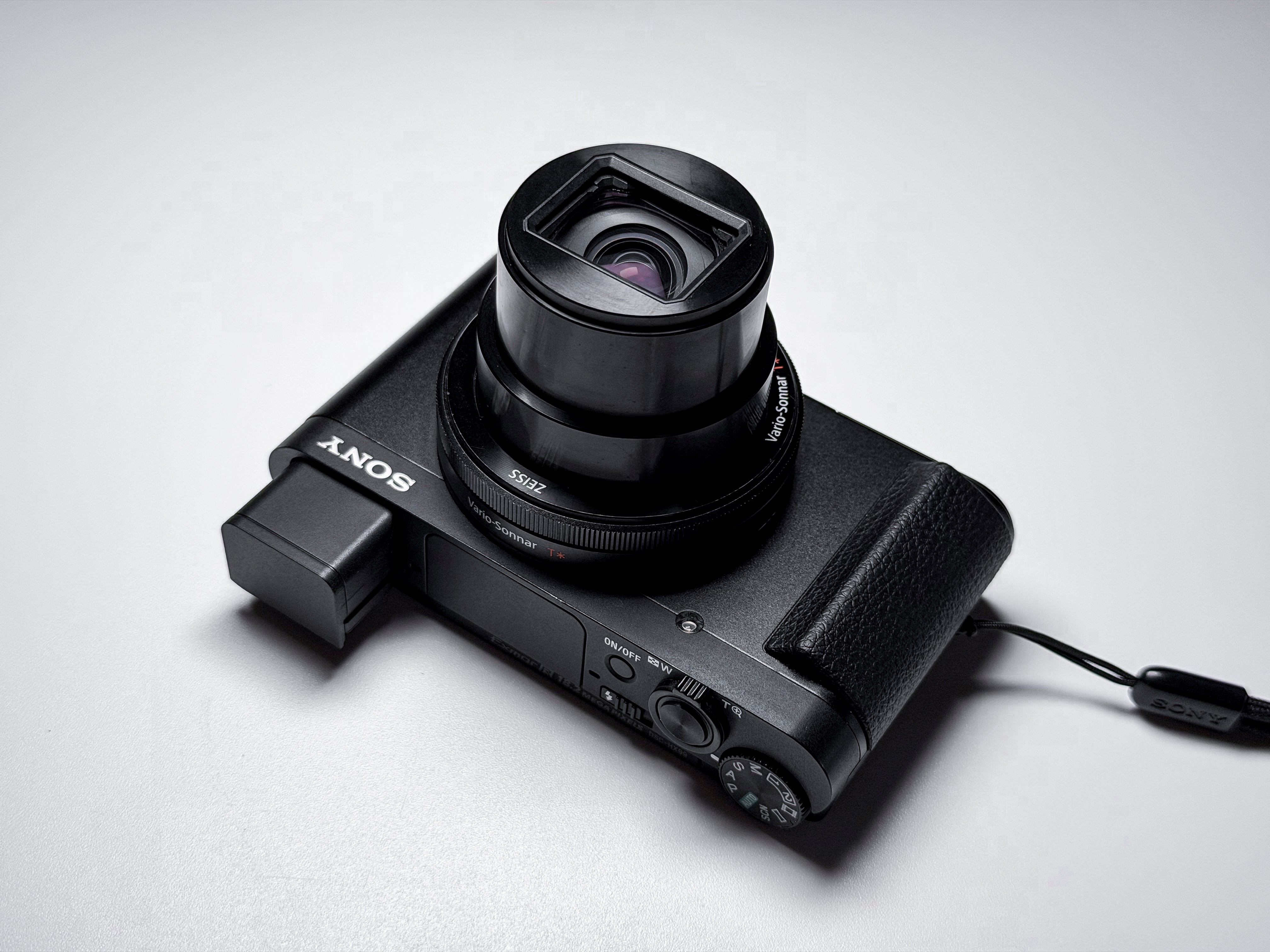 Sony HX99 Cyber-shot 18.2 Mpx - 1 Year Warranty, Excellent HX-99