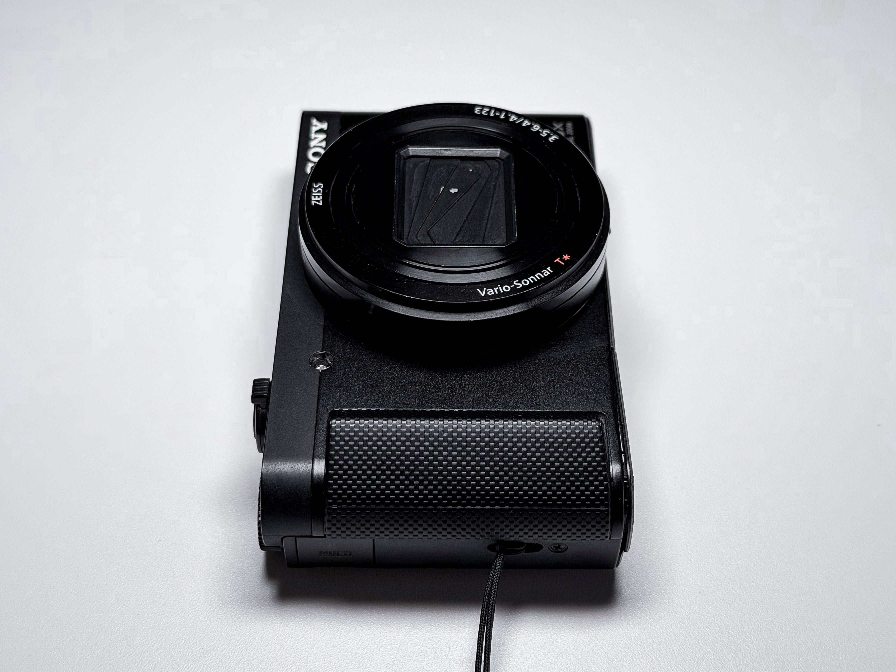 Sony HX80 Cyber-shot 18.2 Mpx 30x - 1 Year Warranty, Excellent HX-80