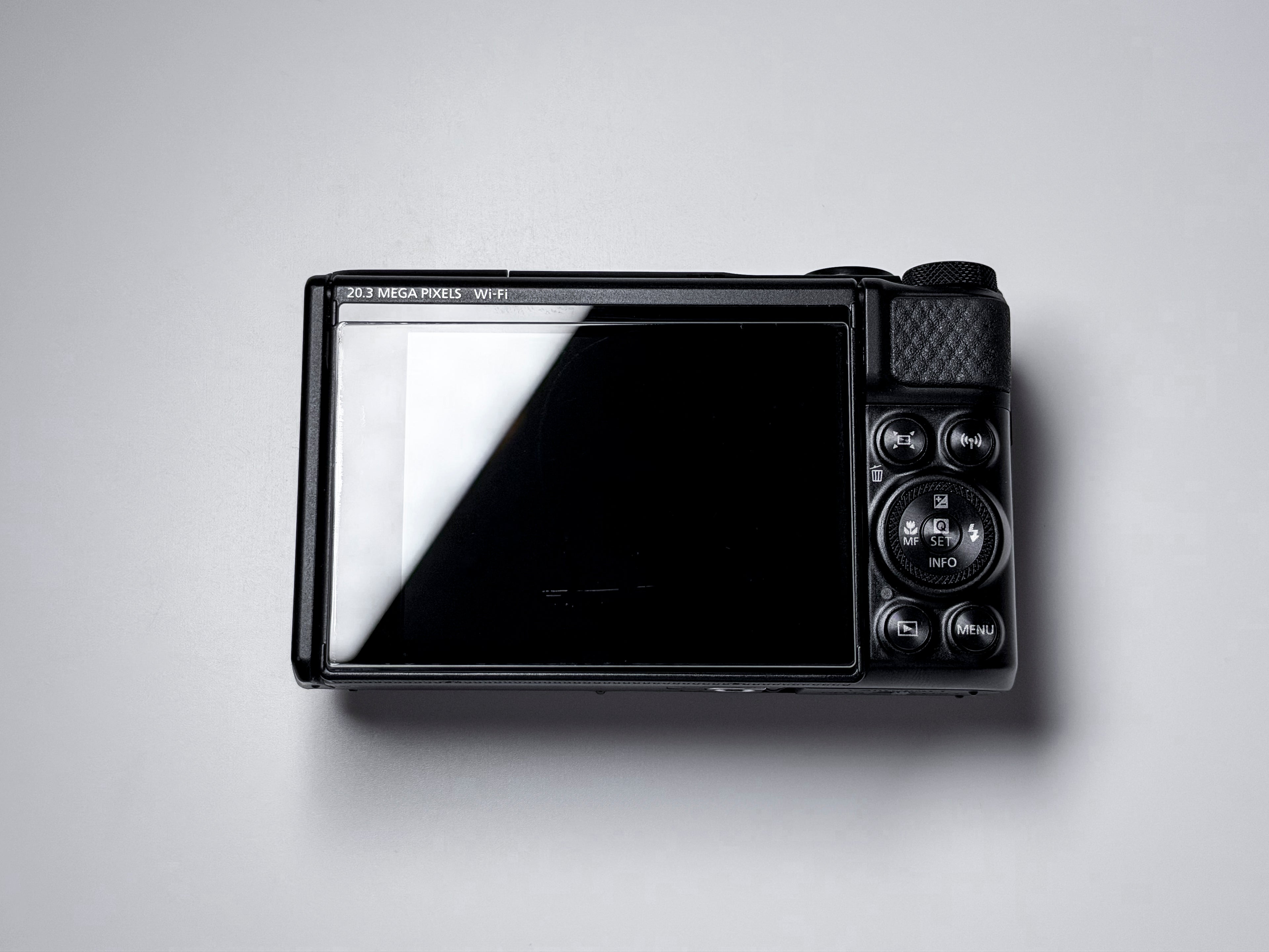 Canon SX740 HS Powershot 40x Zoom - Near Mint, 1 Year Warranty SX 740 With Box