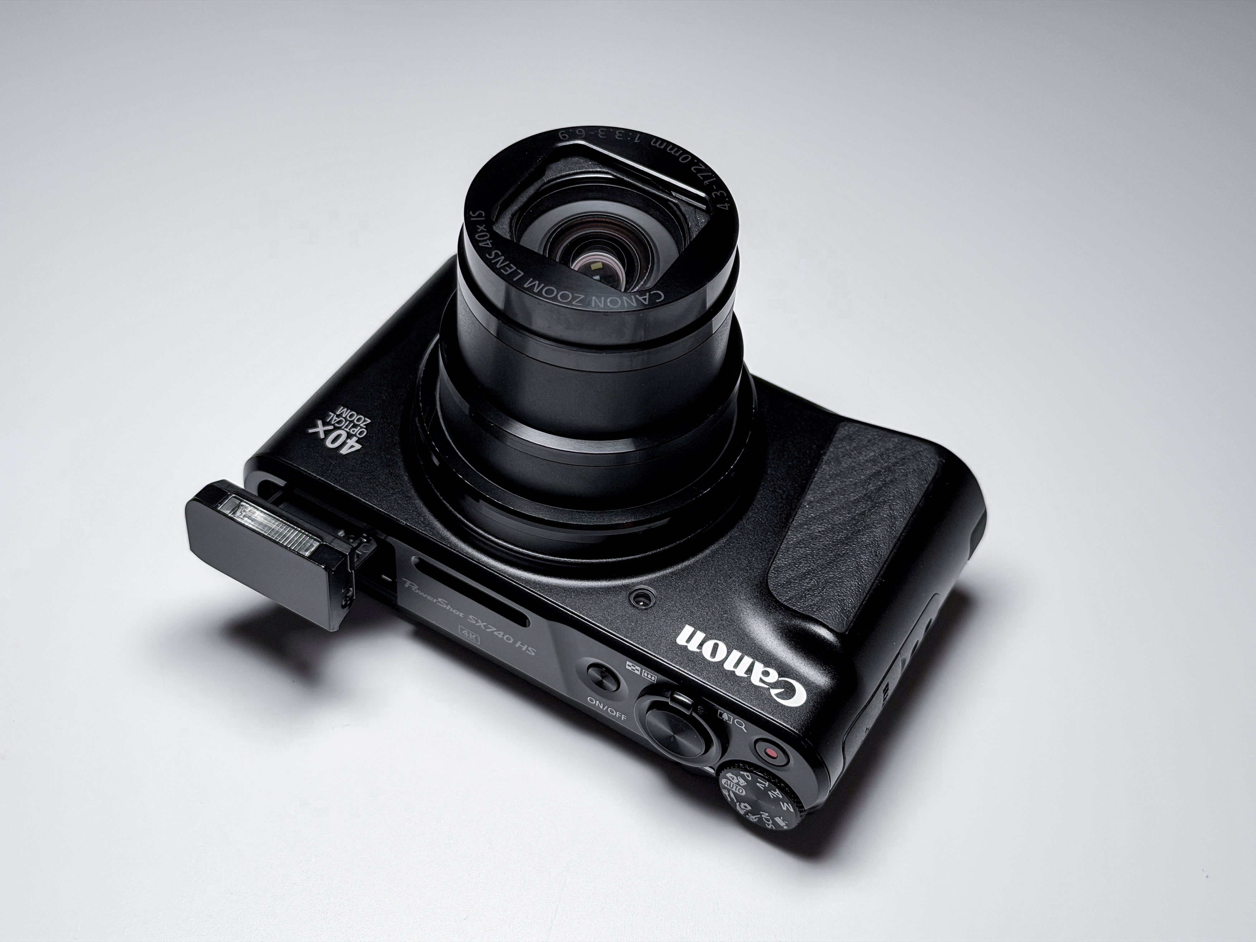 Canon SX740 HS Powershot 40x Zoom - Near Mint, 1 Year Warranty SX 740 With Box