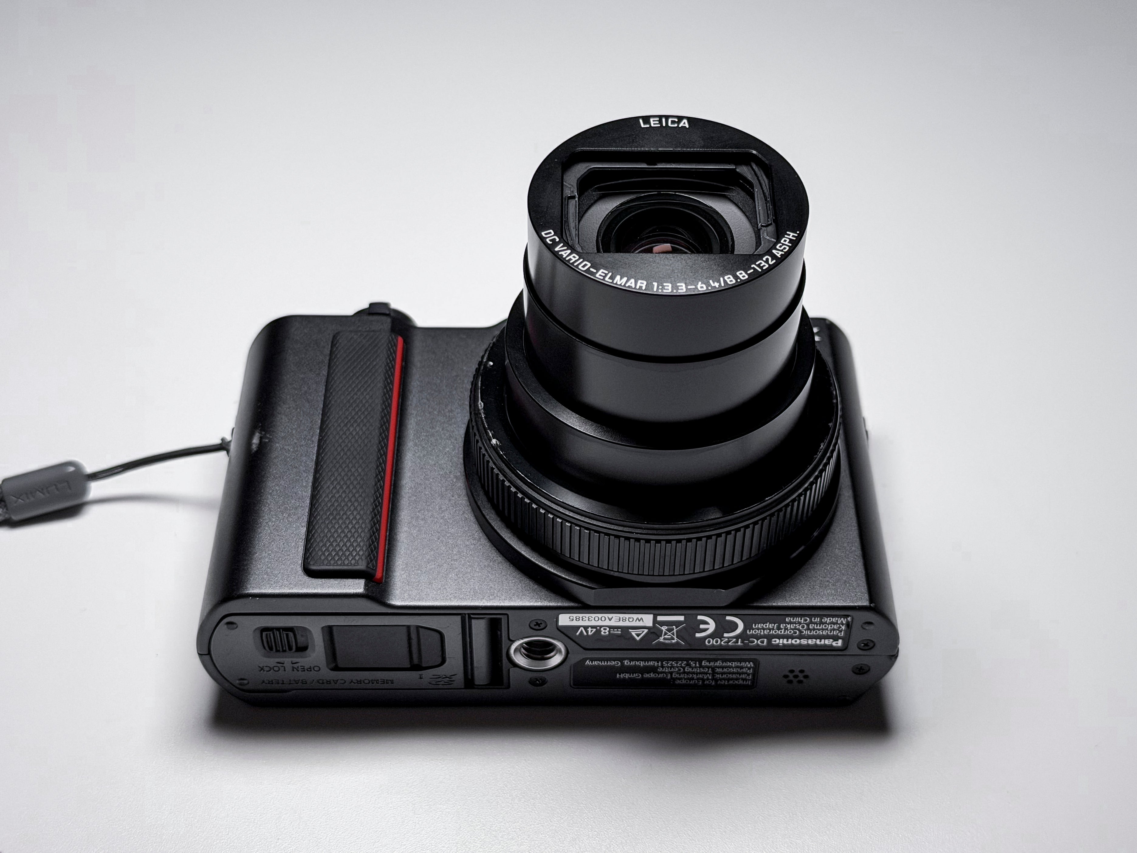 Panasonic Lumix TZ200 15x Leica Lens - 1 Year Warranty, Excellent ZS200 TZ-200