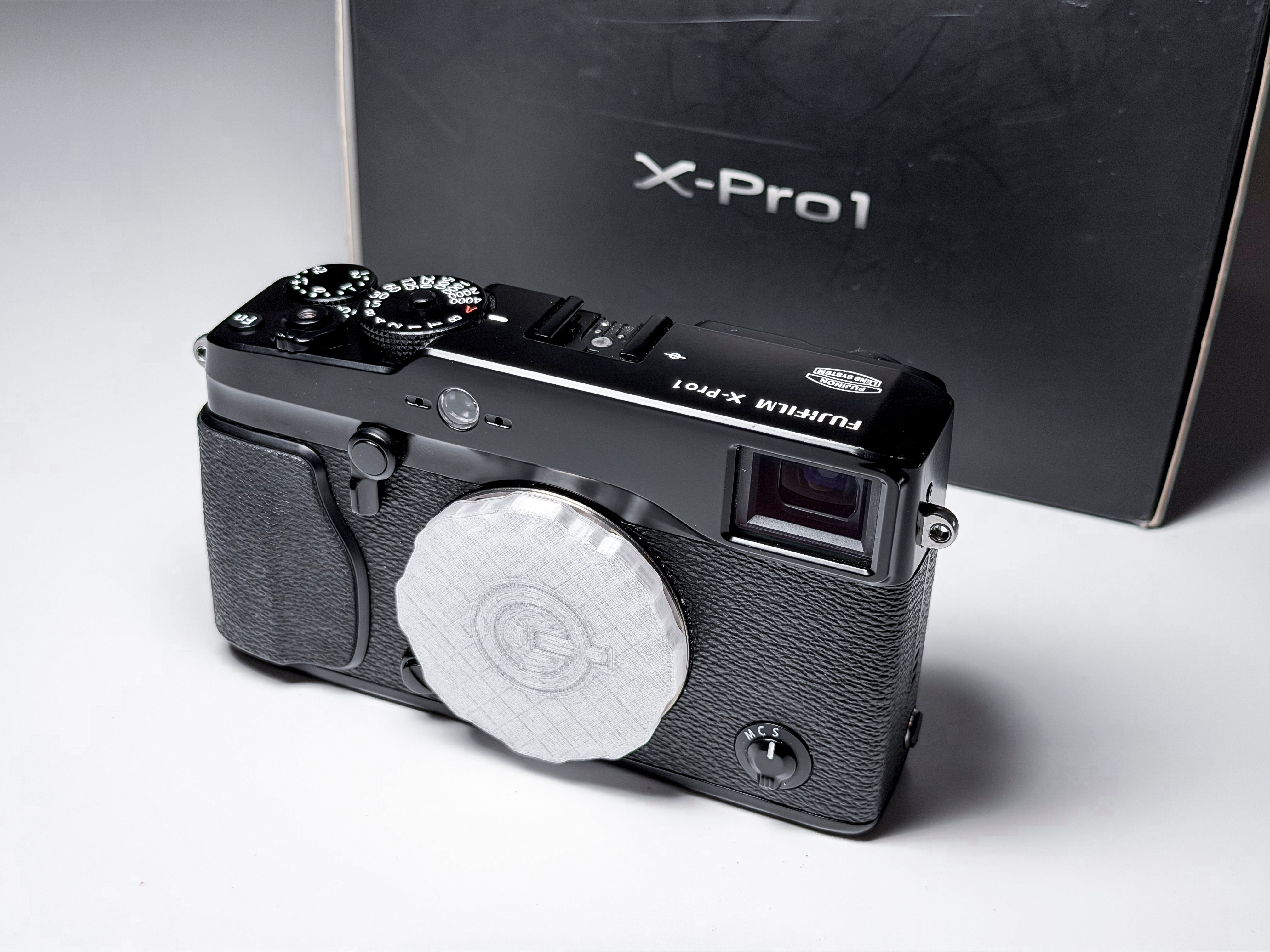 Fujifilm X-Pro1 Mirrorless APS-C Fuji X-Pro with 1 Year Warranty - Excellent