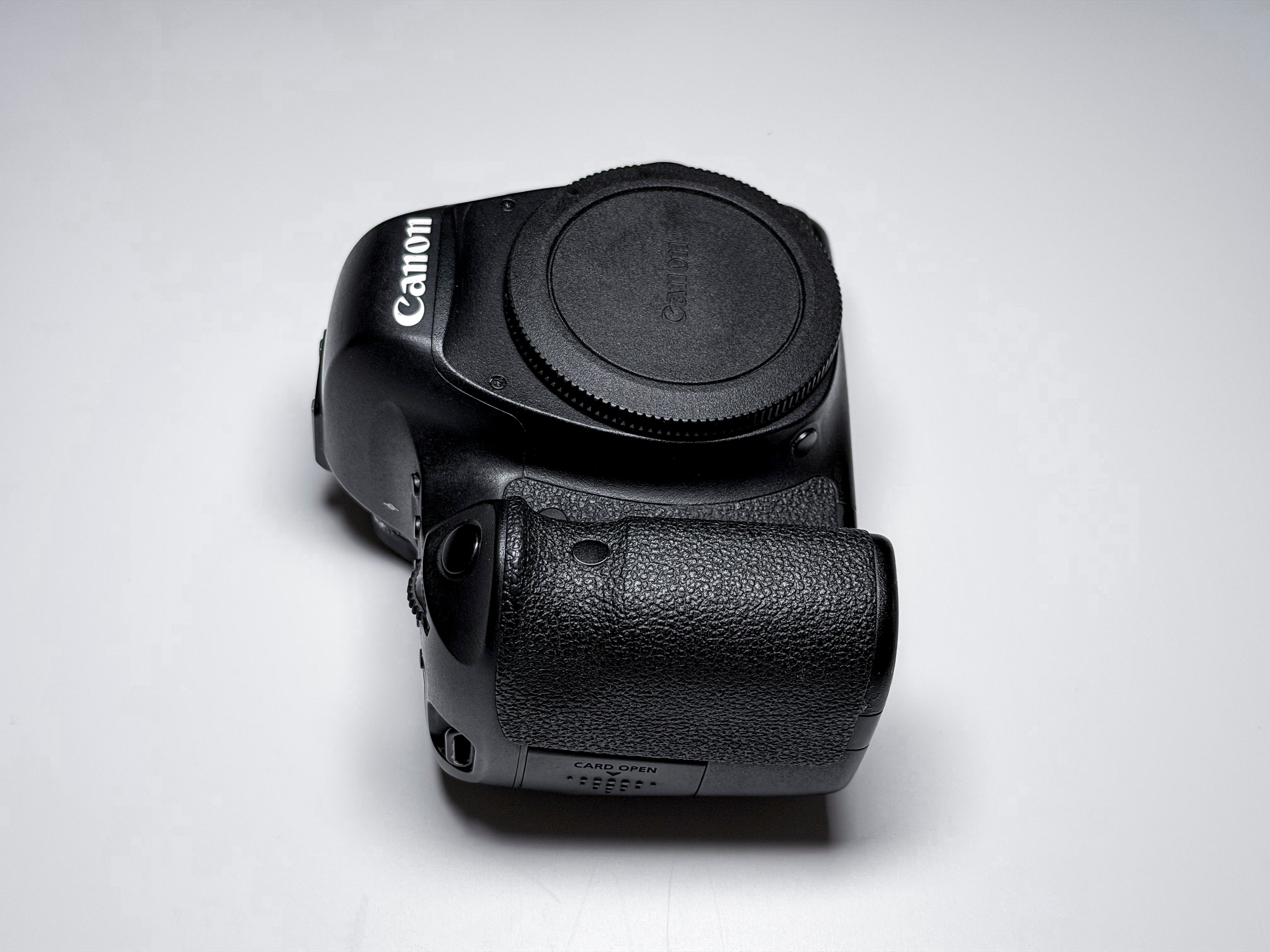 Canon 6D Full Frame DSLR EF Mount Body - 1 Year Warranty, Excellent