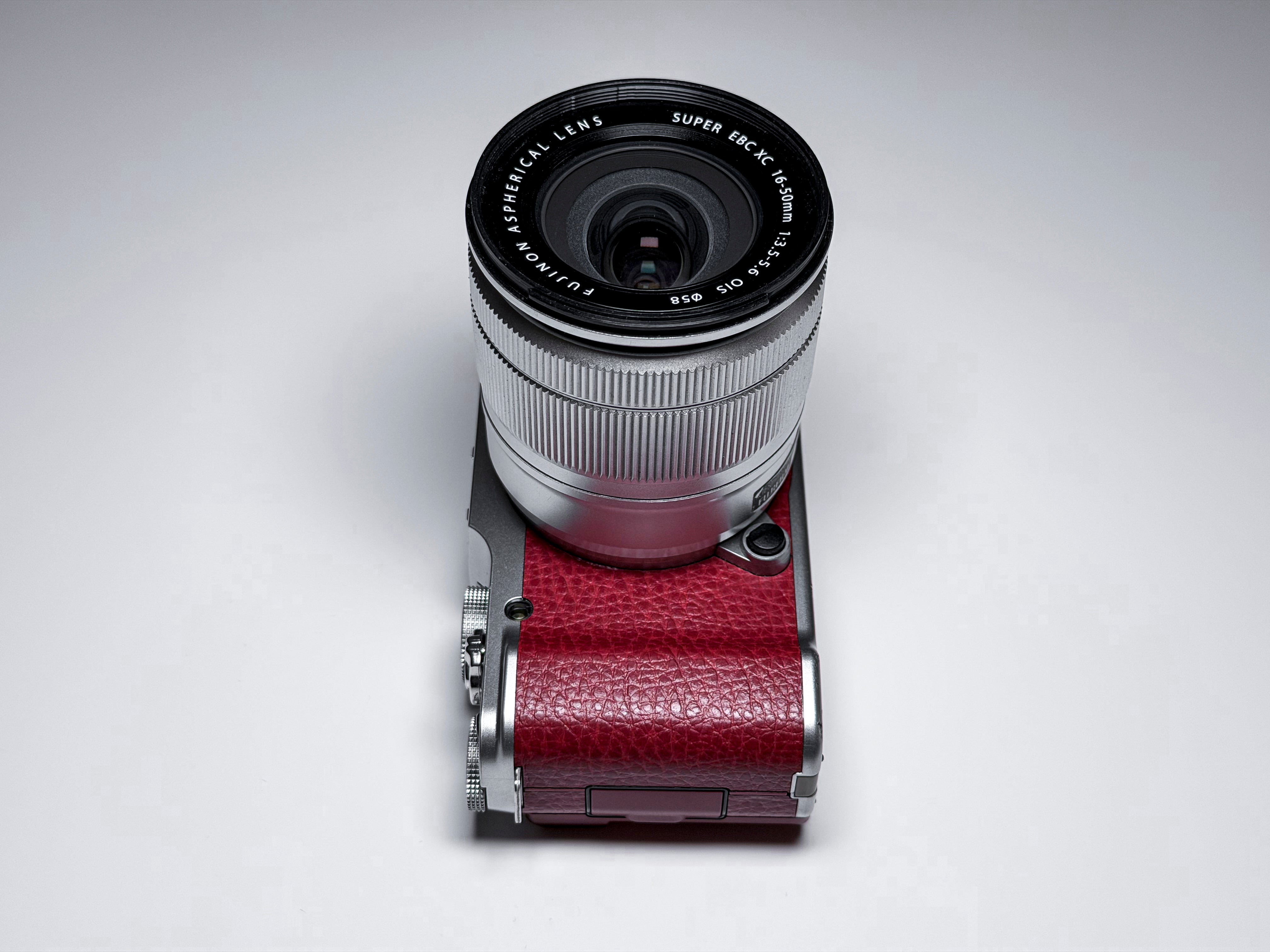 Fujifilm X-A1 + 16-50mm OIS Kit APS-C Fuji XA3 - 1 Year Warranty, Excellent