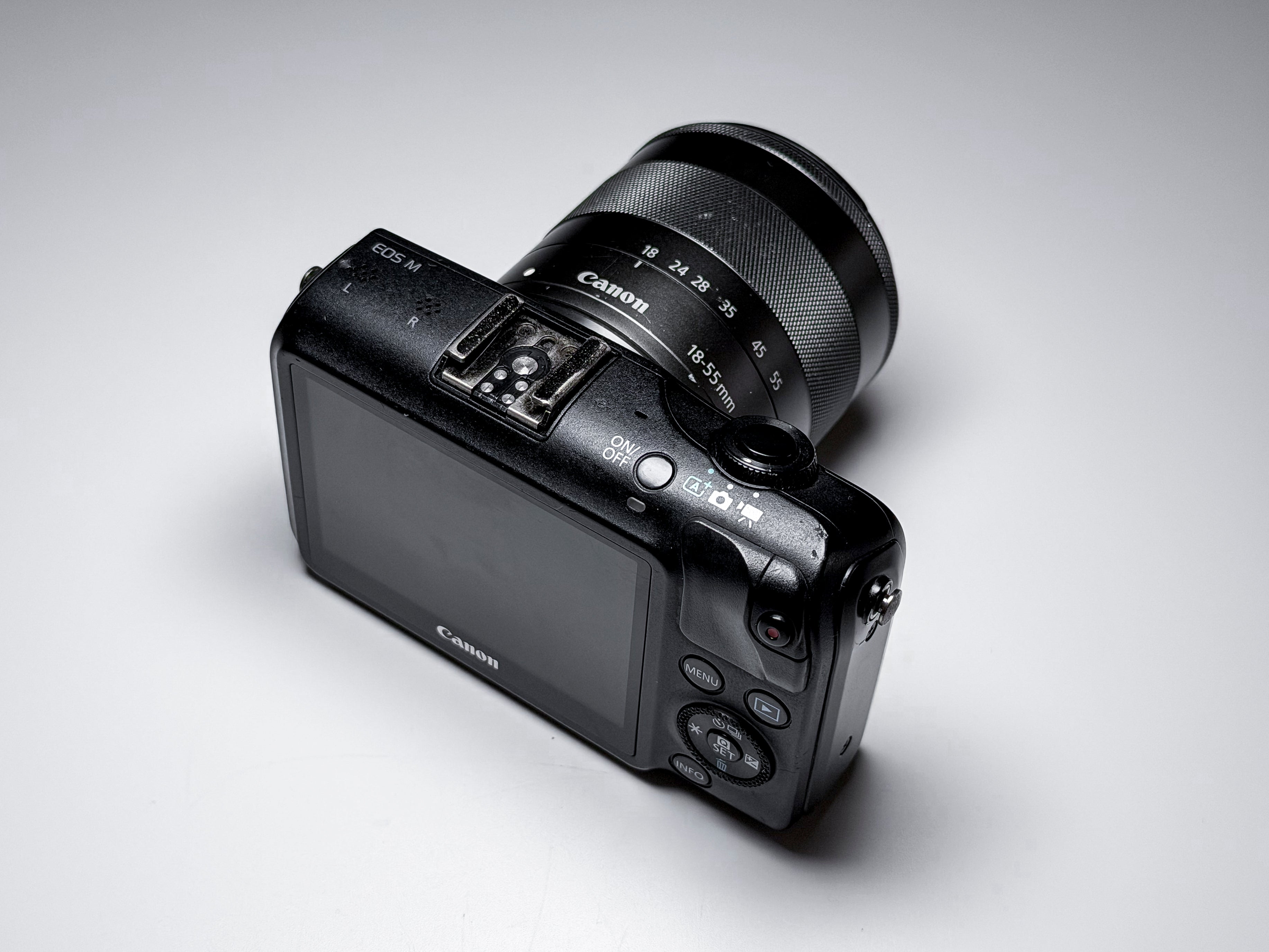 Canon EOS M + 18-55mm Kit - 1 Year Warranty, Magic Lantern 4K RAW Compatible