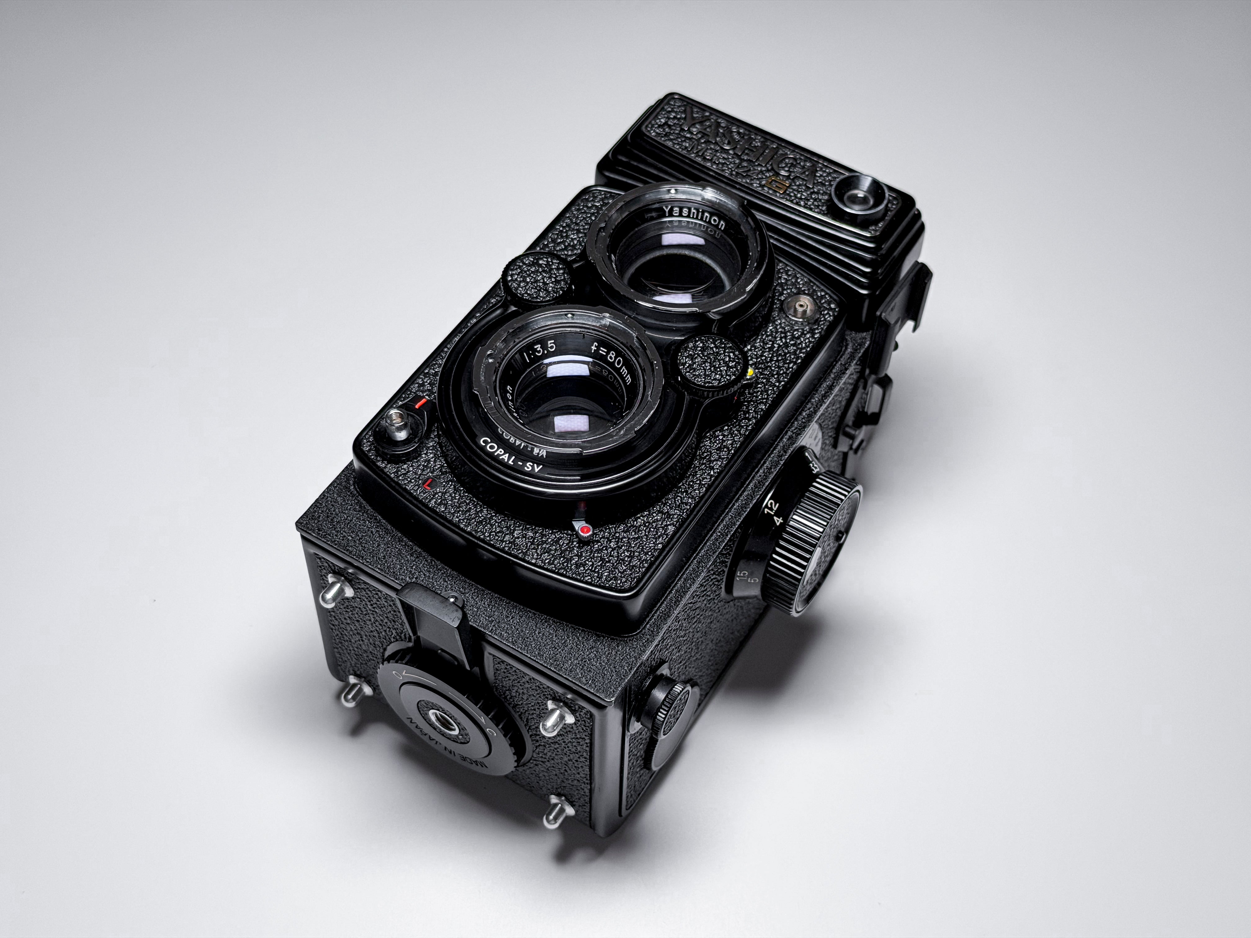 Yashica Mat 124g Medium Format TLR 120 Film Camera - Near Mint, Film Tested