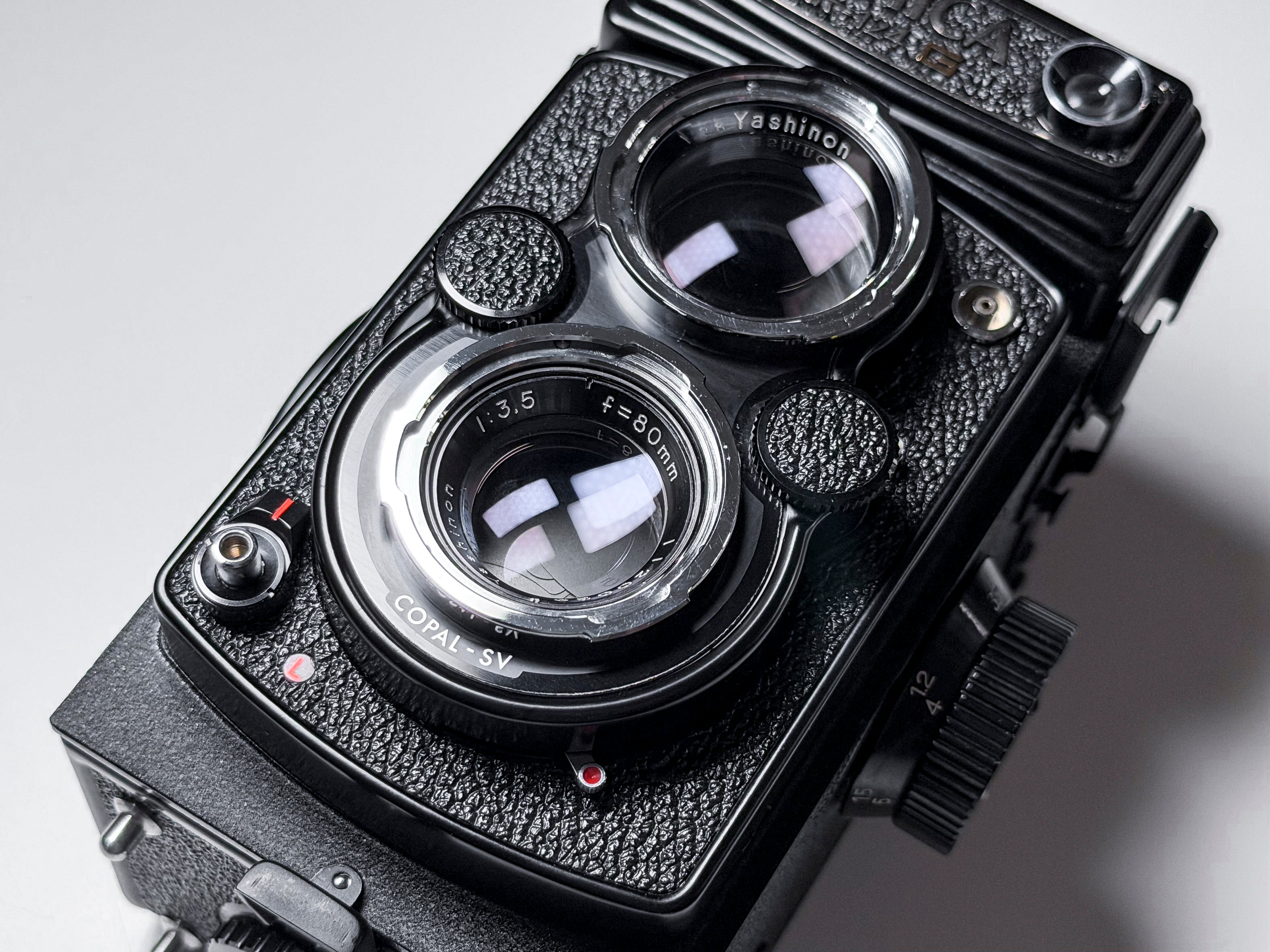 Yashica Mat 124g Medium Format TLR 120 Film Camera - Near Mint, Film Tested