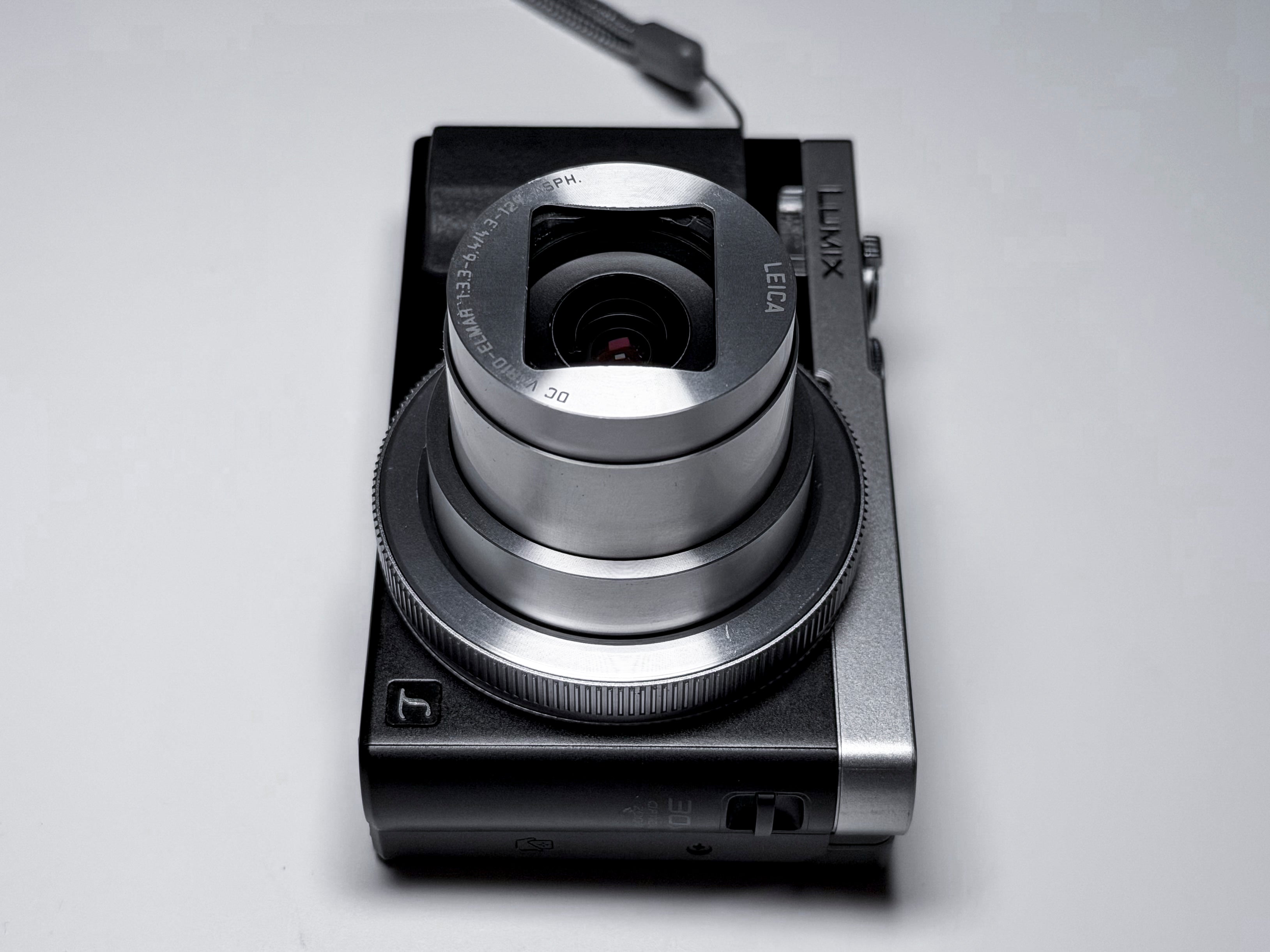 Panasonic Lumix TZ70 TZ-70 Leica 30x Lens - 1 Year Warranty, Excellent