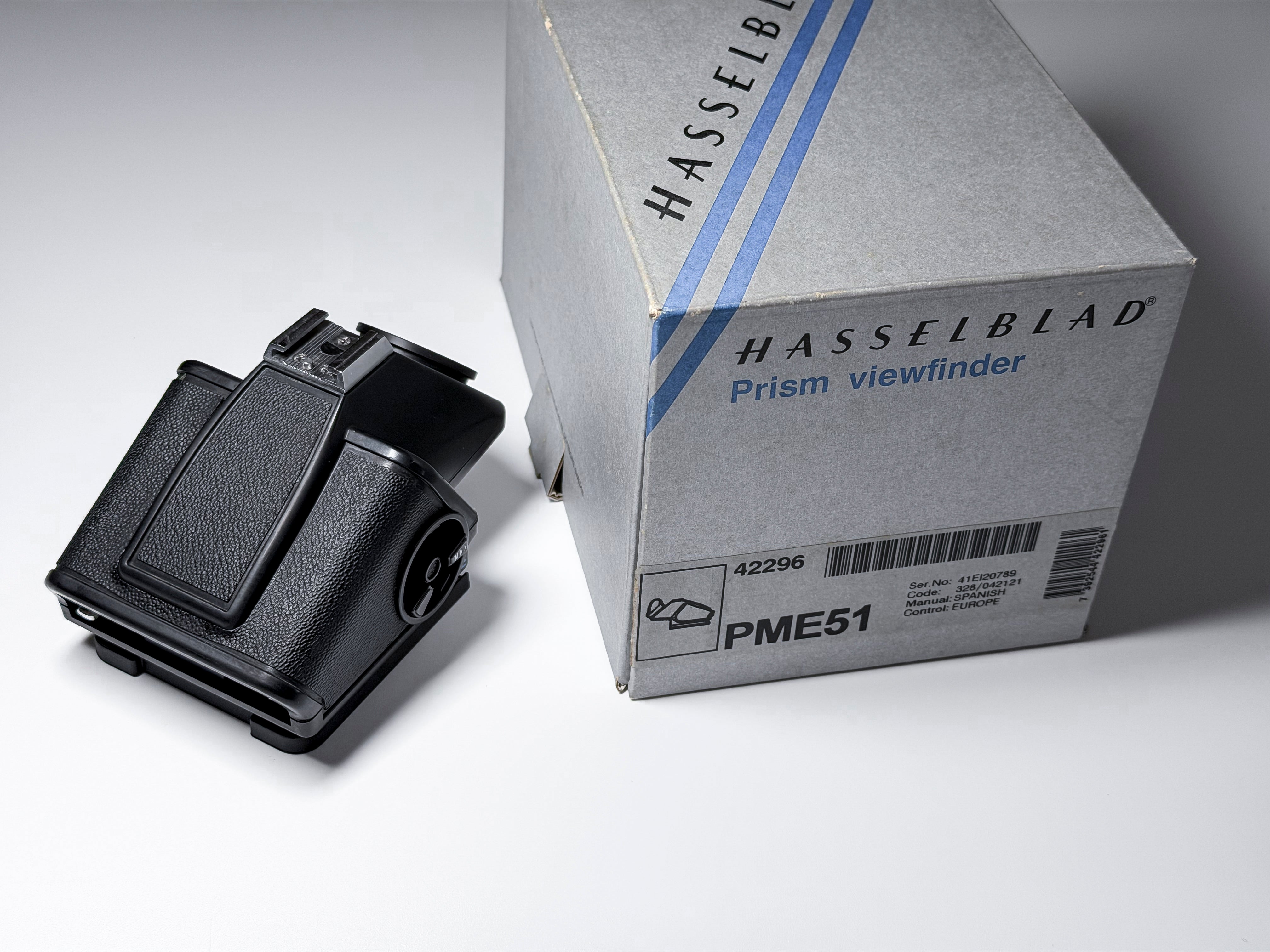 Hasselblad PM51 Prism Finder with Light Meter - Excellent, Perfectly W