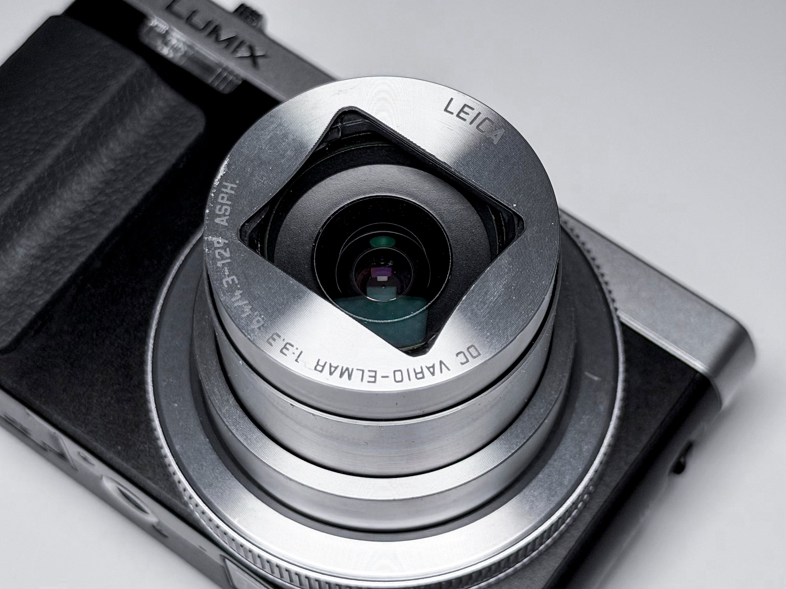 Panasonic Lumix TZ70 TZ-70 Leica 30x Lens - 1 Year Warranty, Excellent