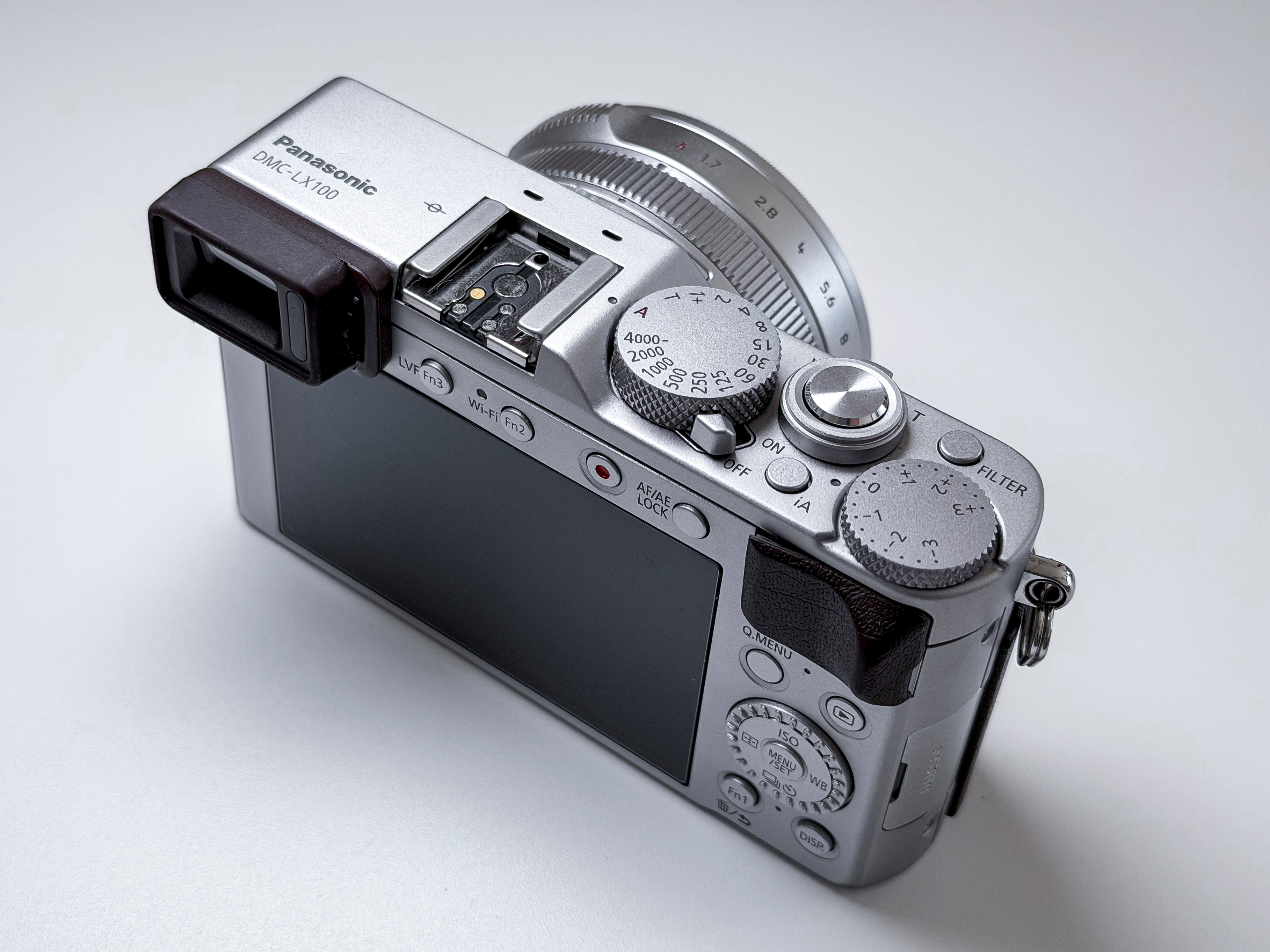 Panasonic Lumix LX100 Leica Lens - 1 Year Warranty, Near Mint