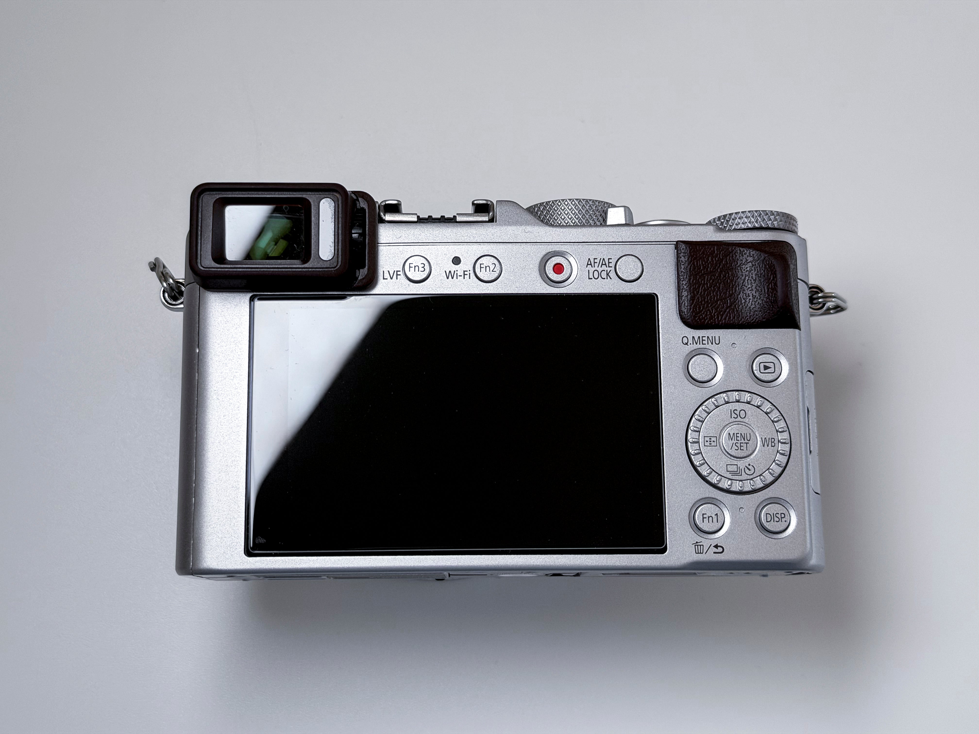 Panasonic Lumix LX100 Leica Lens - 1 Year Warranty, Near Mint