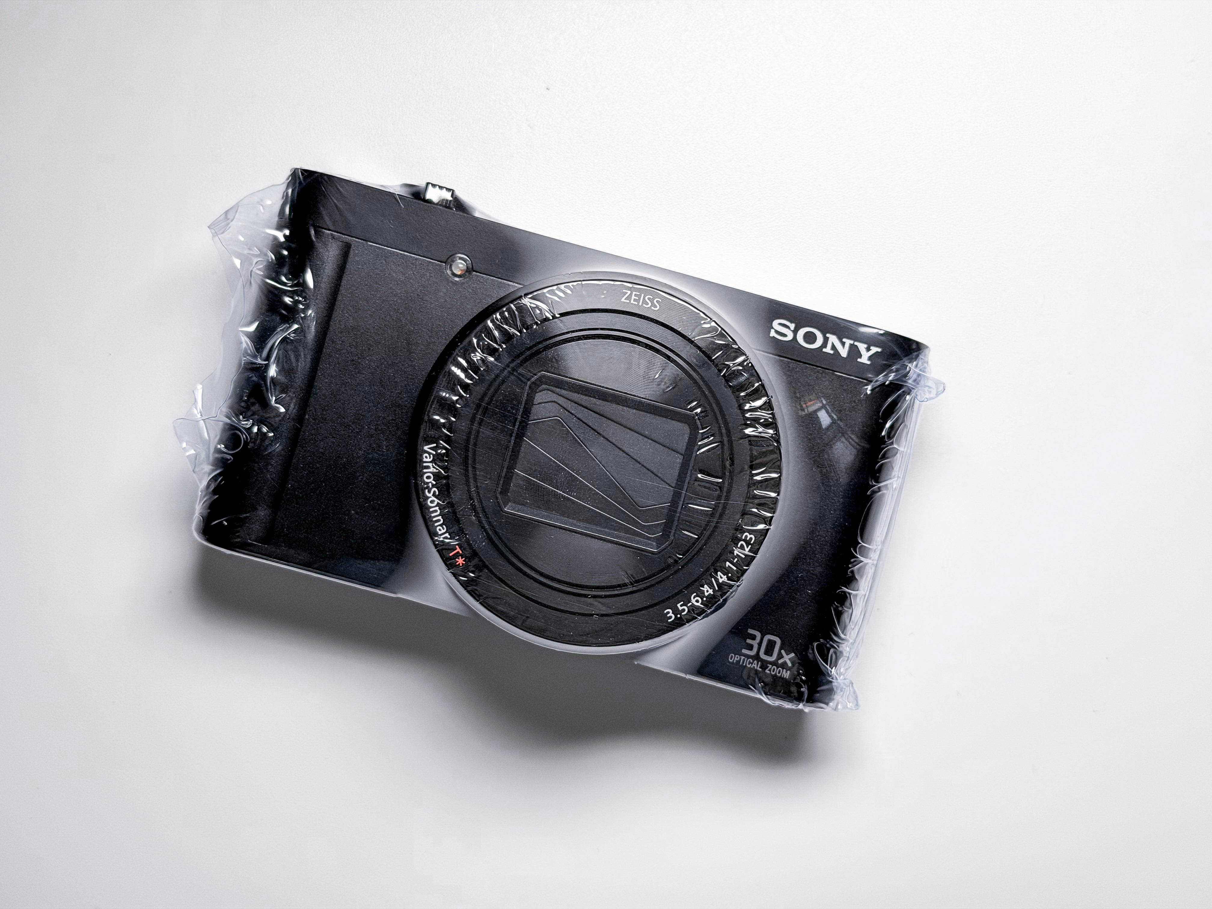 Sony WX500 WX-500 Cyber-shot Zeiss 30x Zoom Digital Compact Camera