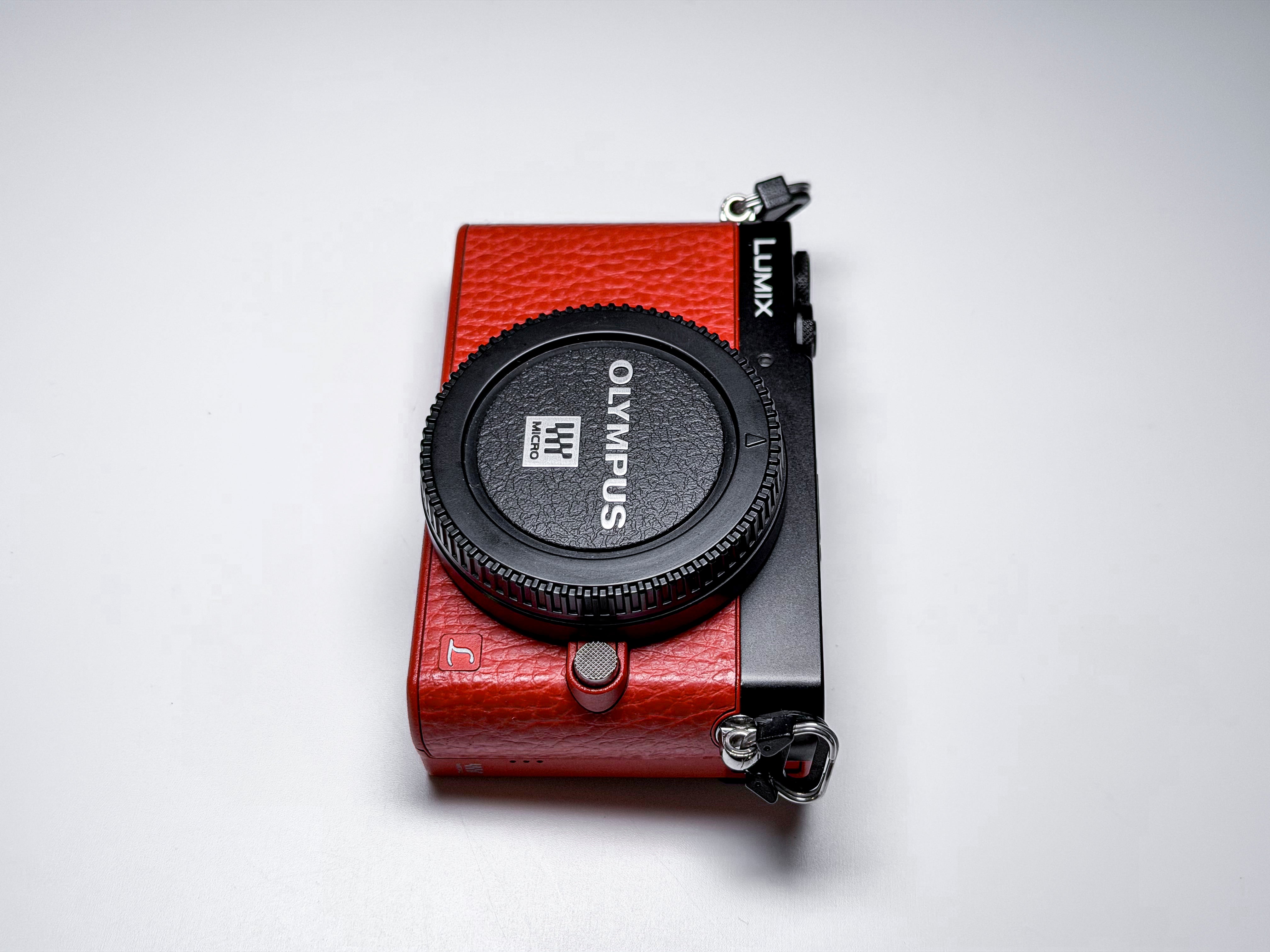 Panasonic Lumix GM5 M43 Sensor - 1 Year Warranty, Mint 1300 Shots GM 5