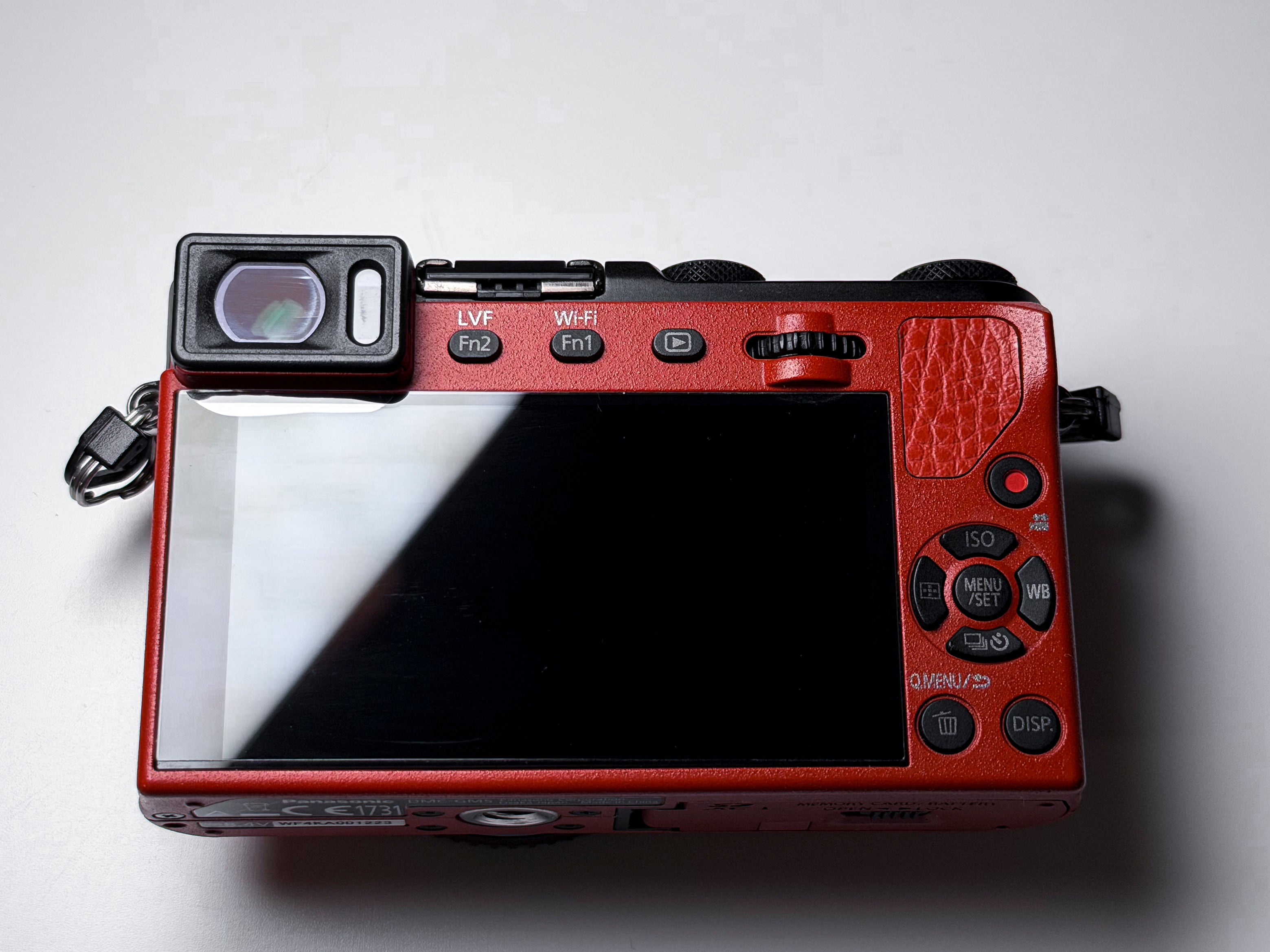 Panasonic Lumix GM5 M43 Sensor - 1 Year Warranty, Mint 1300 Shots GM 5