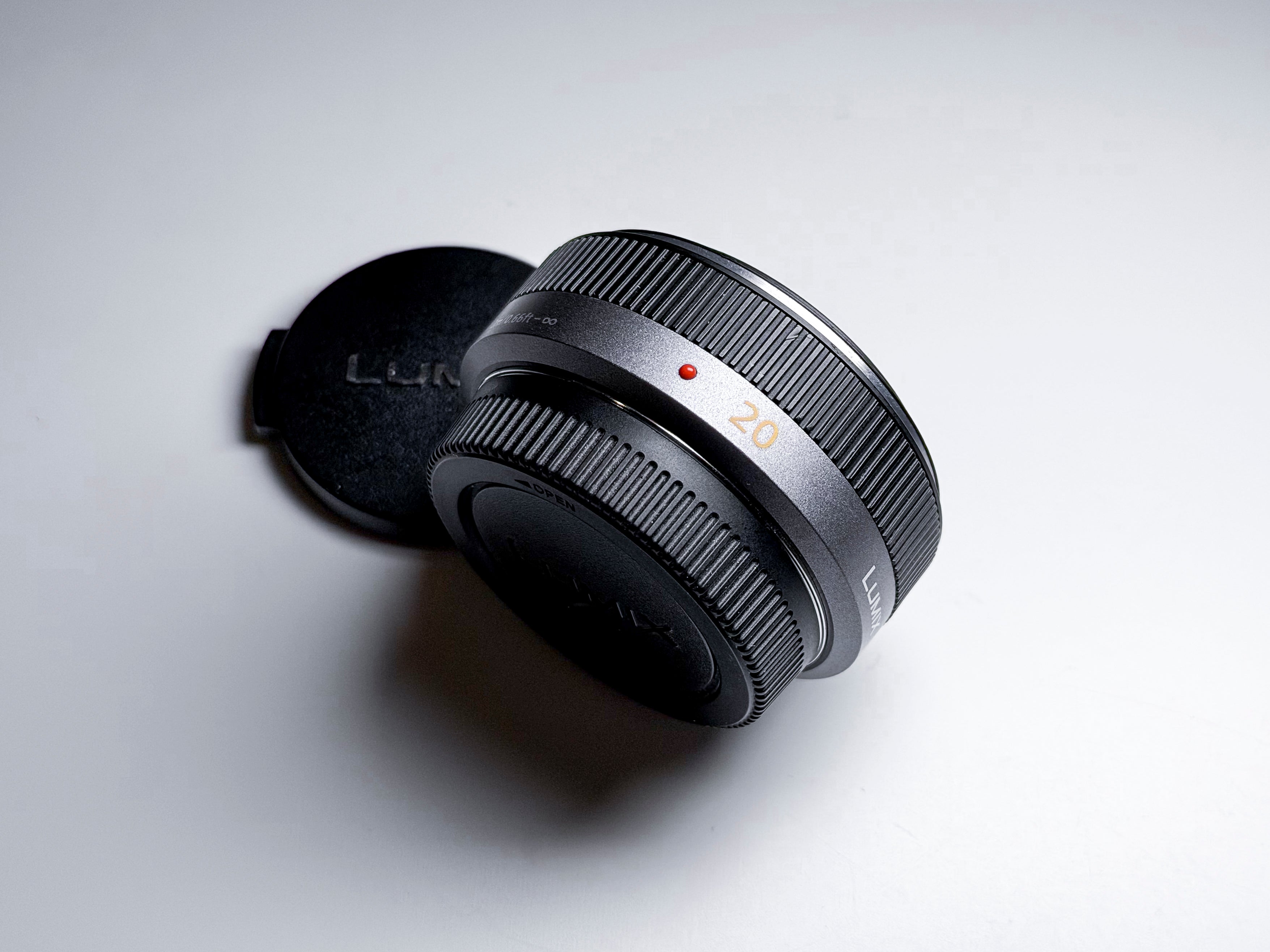 Panasonic Lumix G 20mm f/1.7 ii asph Lens for M43 - 1 Year Warranty, Excellent