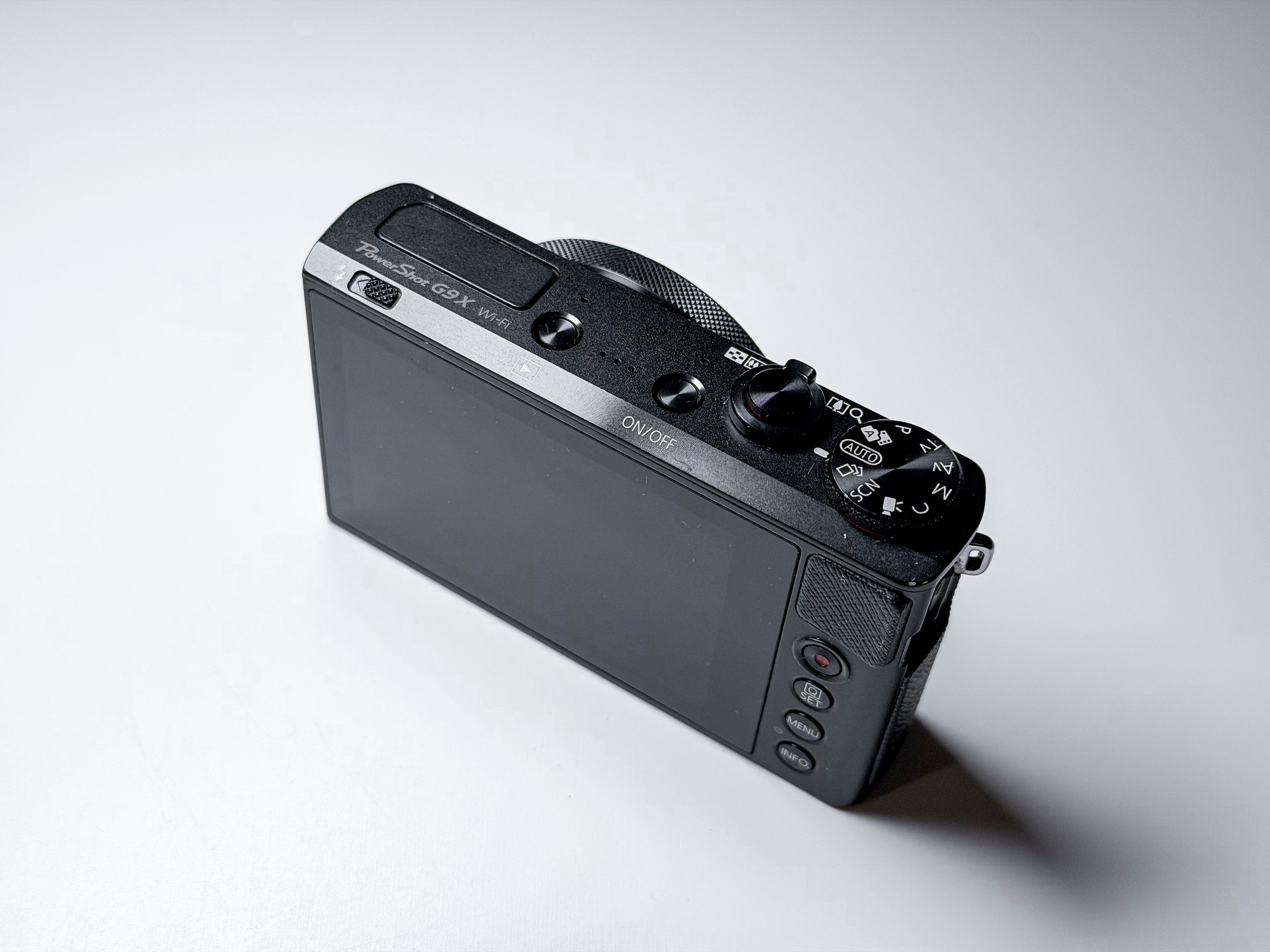 Canon G9X Powershot Compact Camera - 1 Year Warranty, Excellent G9 X