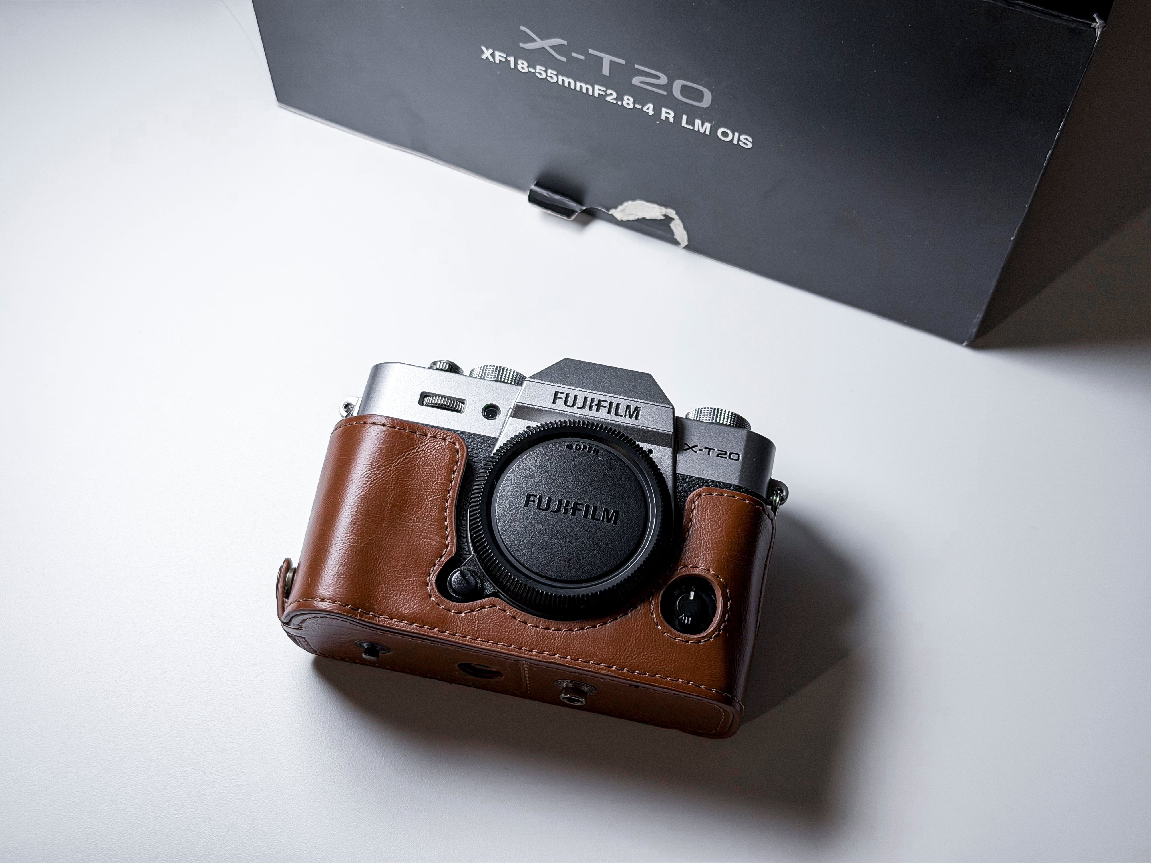 Fujifilm X-T20 Mirrorless APS-C 4K Video - 1 Year Warranty, Excellent Fuji XT20