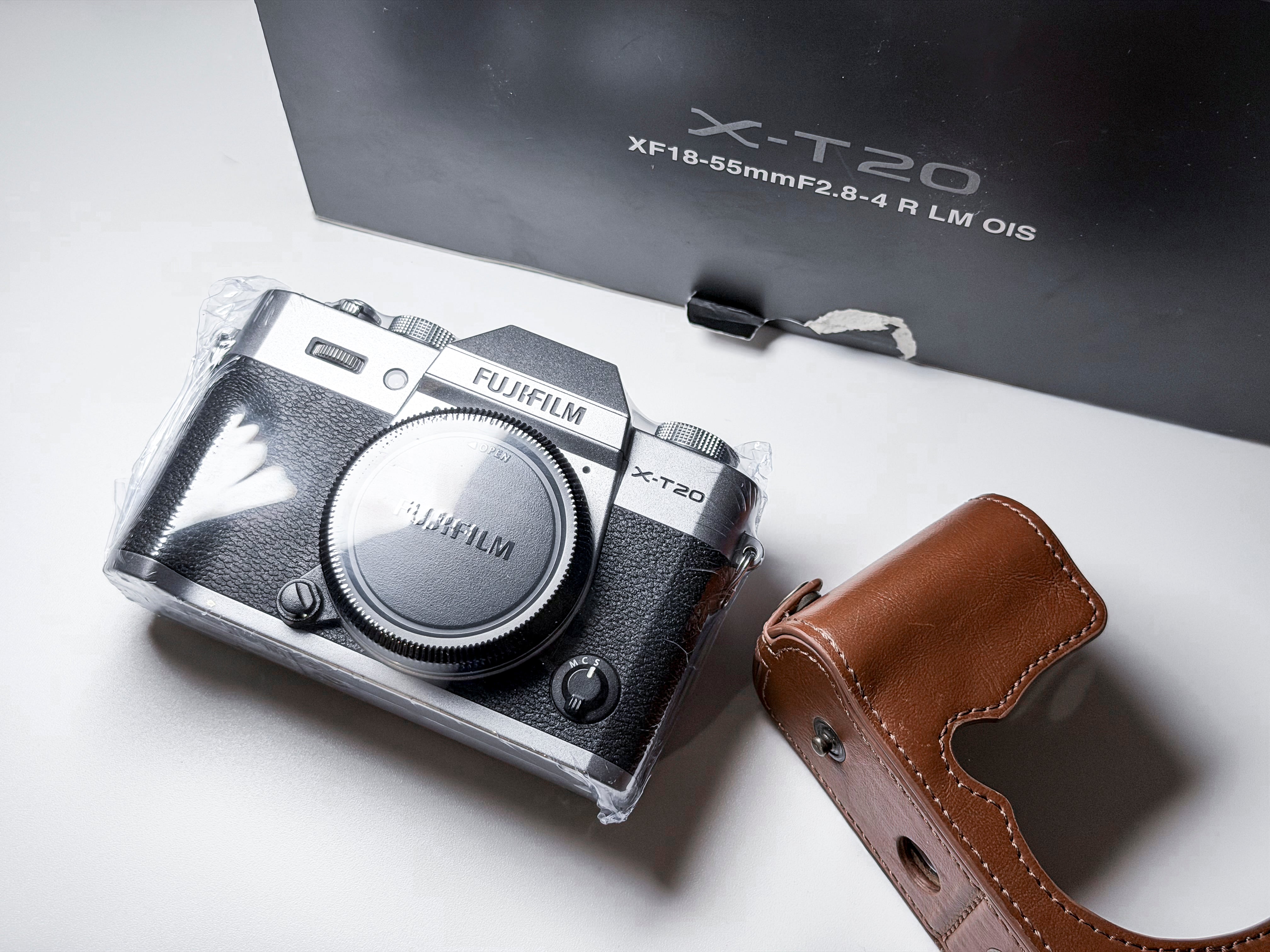 Fujifilm X-T20 Mirrorless APS-C 4K Video - 1 Year Warranty, Excellent Fuji XT20