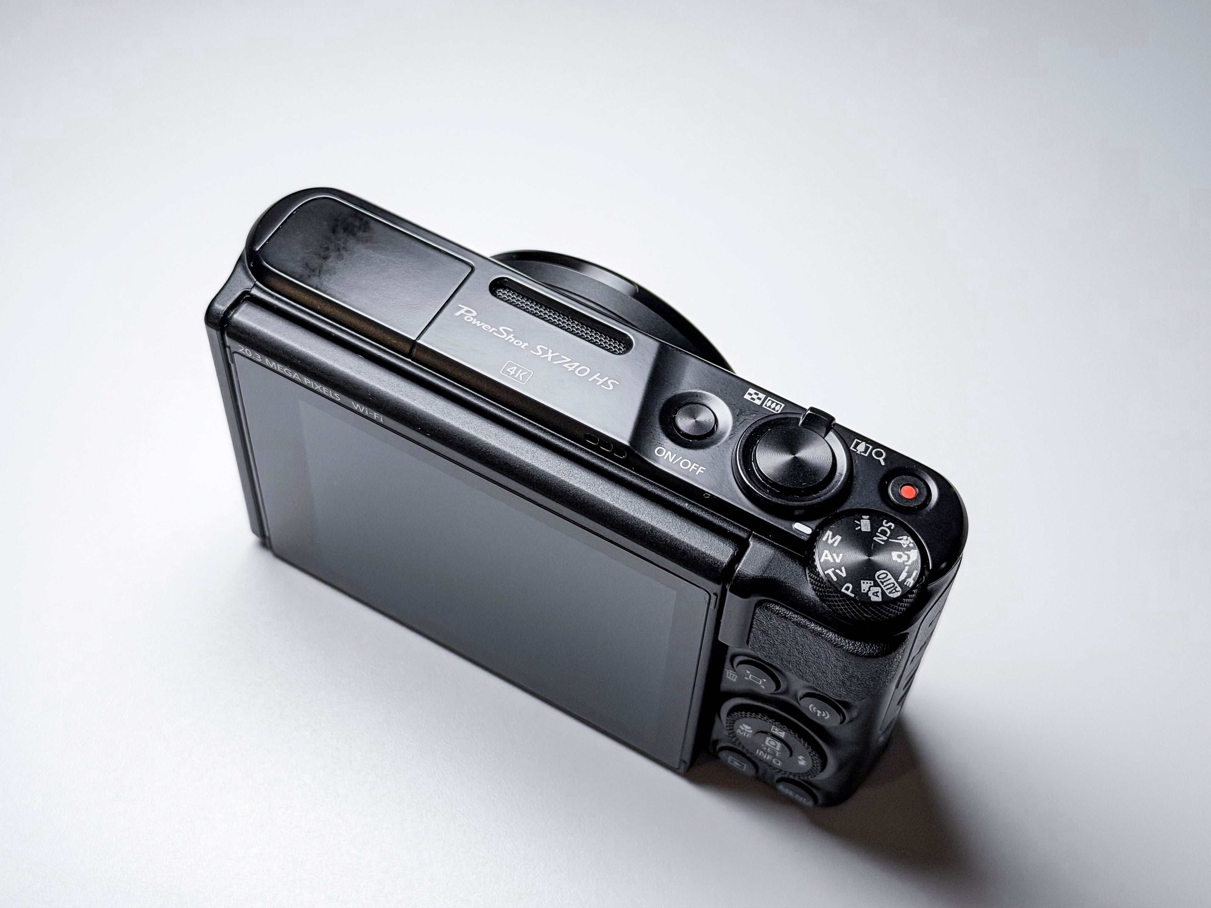 Canon SX740 HS Powershot 40x Zoom - Mint, 1 Year Warranty SX 740