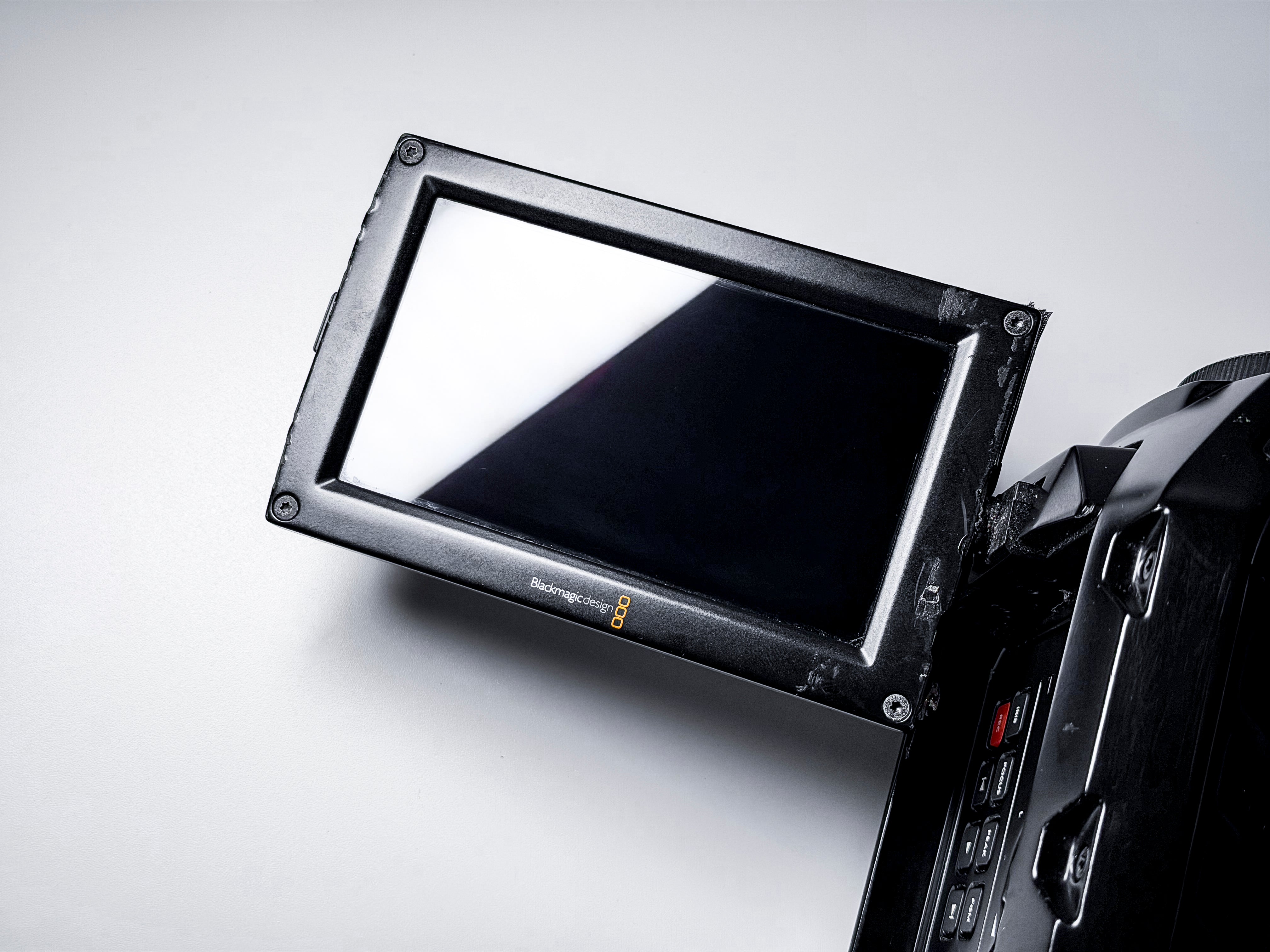 Blackmagic Design Ursa Mini 4K Canon EF Mount - Working, Read